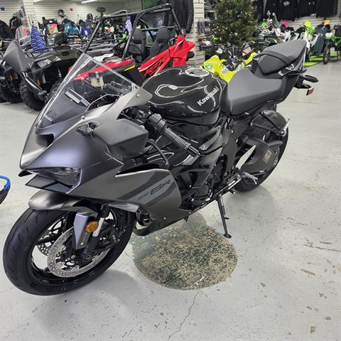 New 2026 Kawasaki NINJA ZX-6R ABS Metallic Matte Graphenesteel