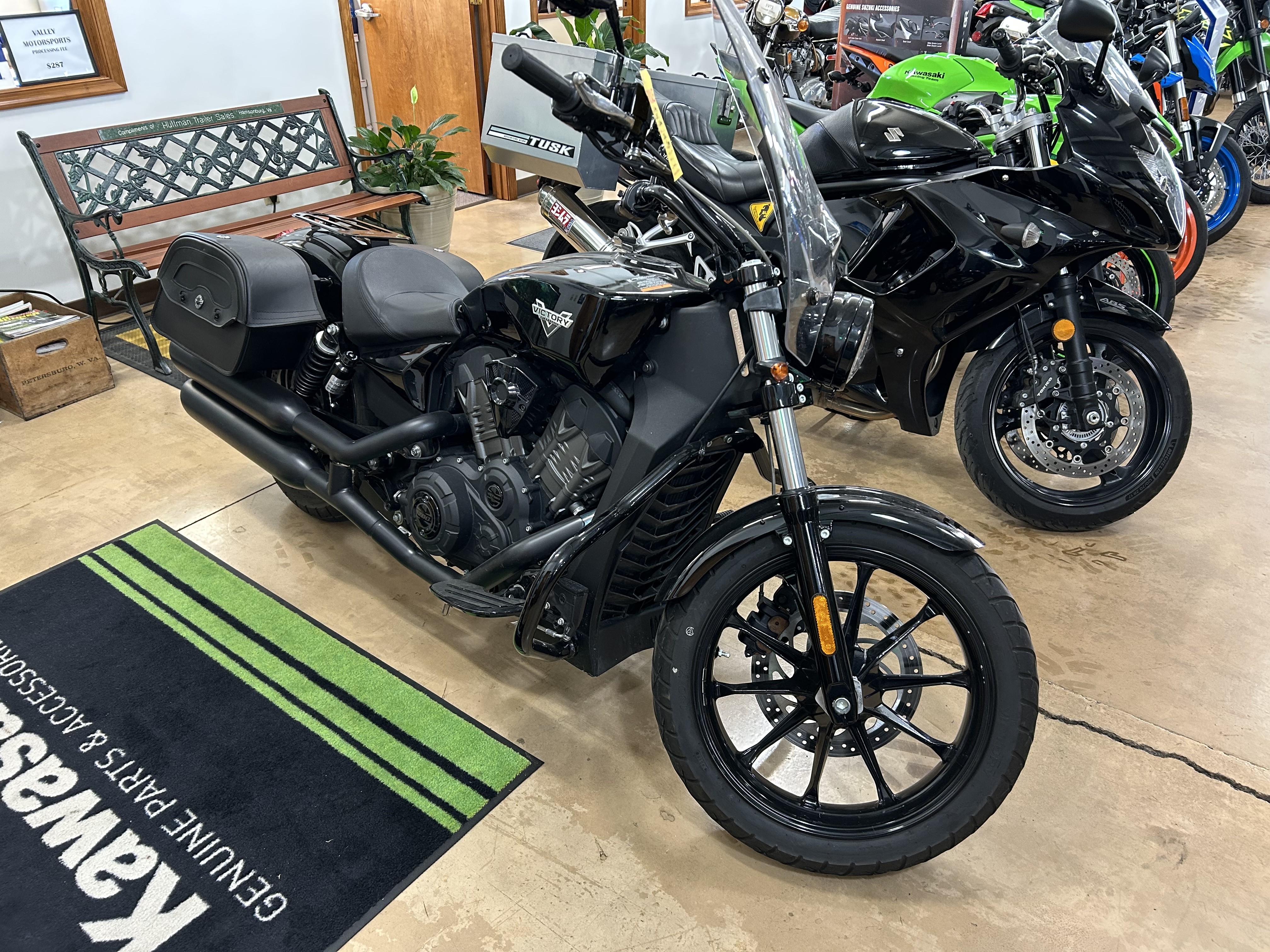 Used 2017 Victory Octane Gloss Black | Motorcycles in Harrisonburg