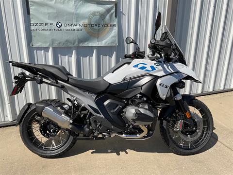 プルメリア 2021 BMW R 1250 GS And R 1250 GS Adventure First Look