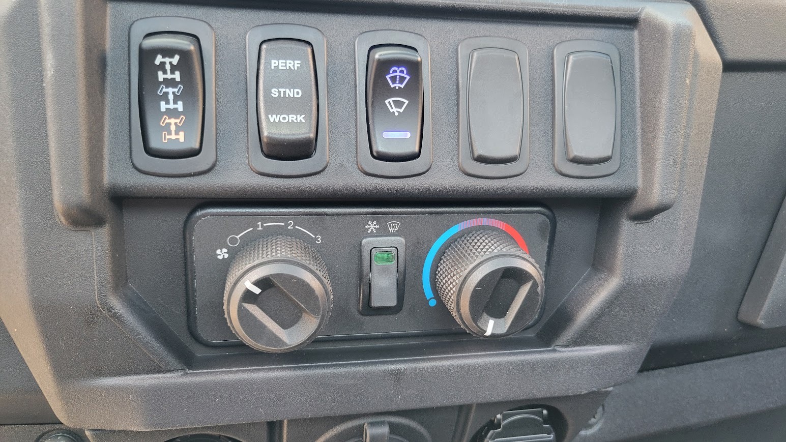 2027 Polaris Ranger XP 1000 Cab 7