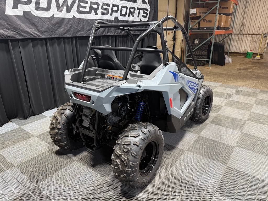 2026 Polaris RZR 200 EFI 4