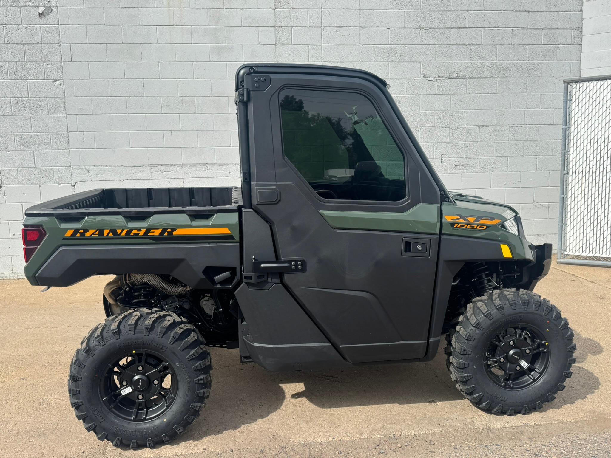 2027 Polaris Ranger XP 1000 NorthStar Ultimate 2