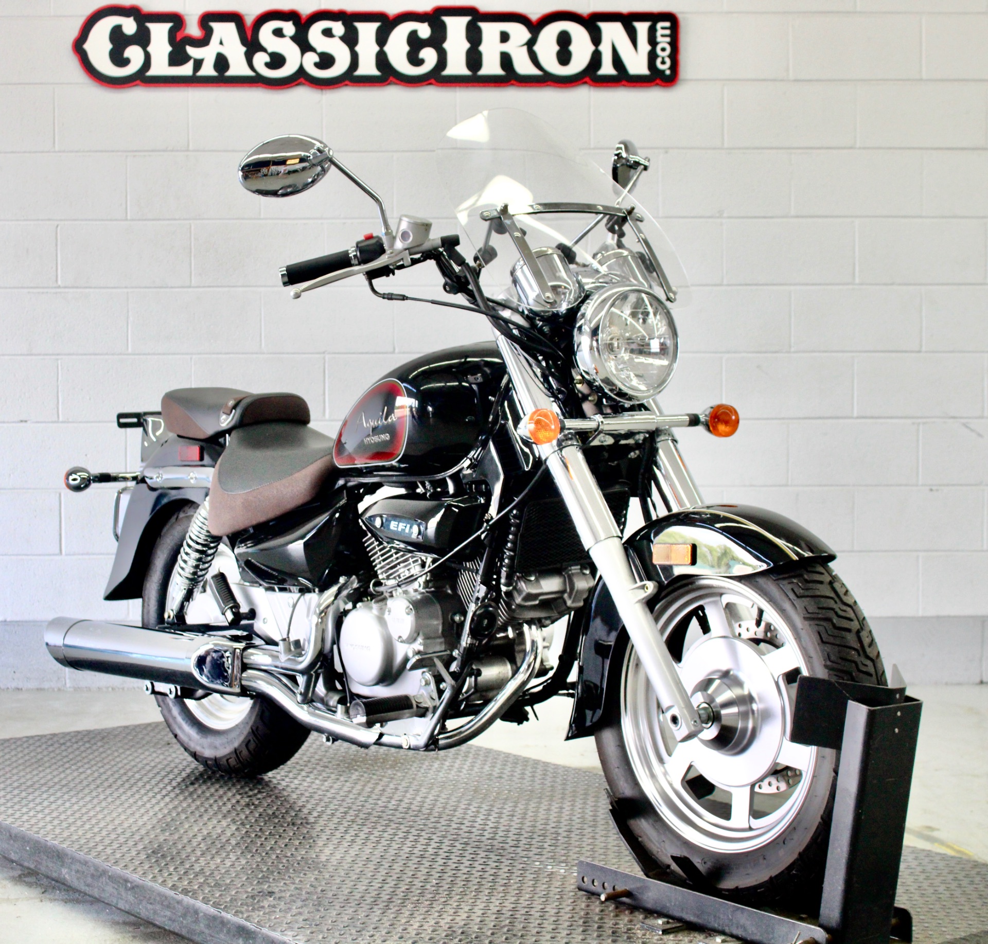 Used 2016 Hyosung GV250 Black | Motorcycles in Fredericksburg VA 