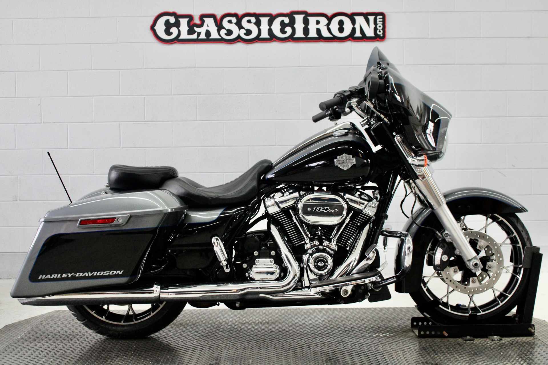 Used 2021 Harley-Davidson Street Glide® Special Gauntlet Gray