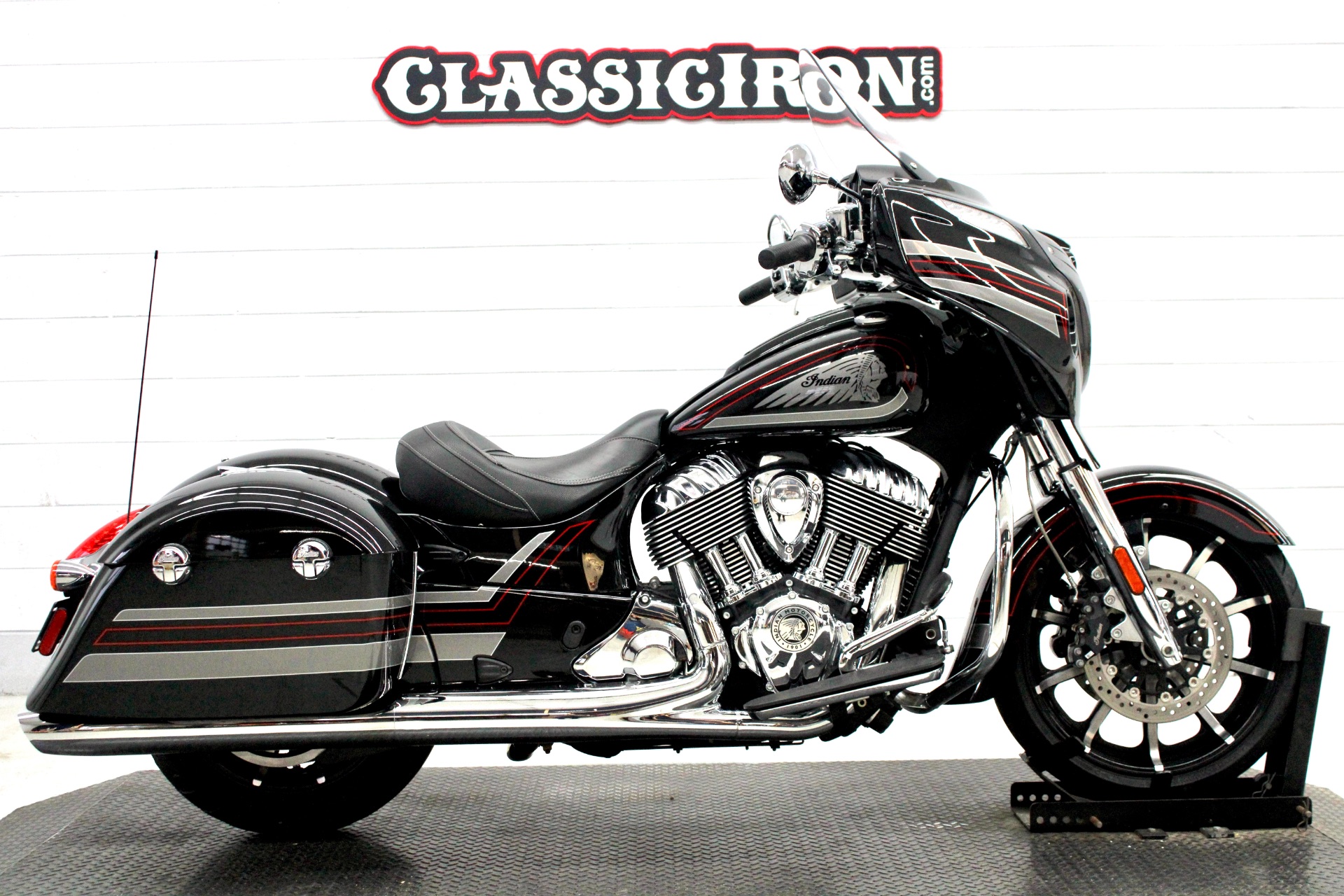 Used 2018 Indian Motorcycle Chieftain® Limited ABS Thunder Black