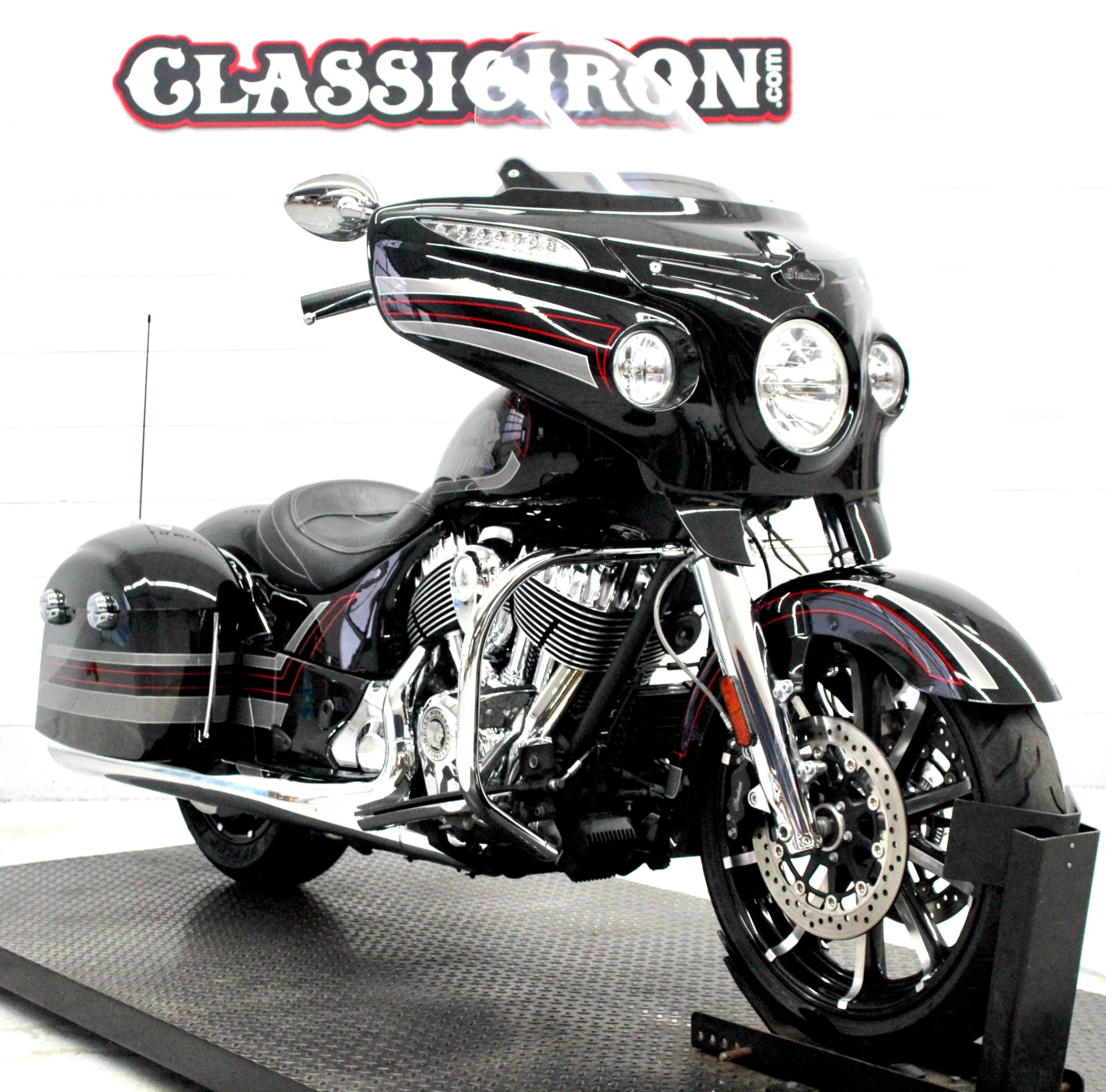 Used 2018 Indian Motorcycle Chieftain® Limited ABS Thunder