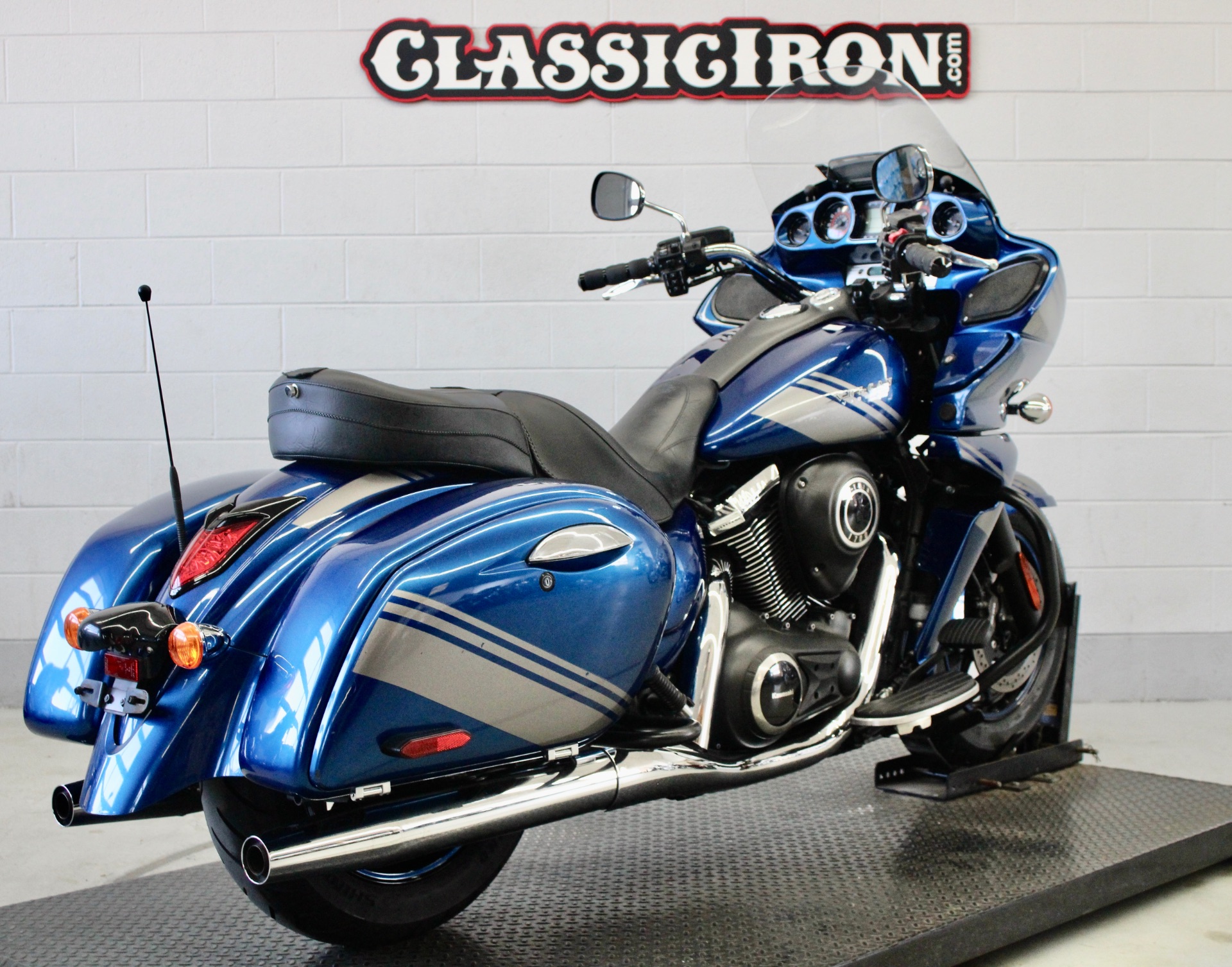 Used 2018 Kawasaki Vulcan 1700 Vaquero ABS Motorcycle Specs