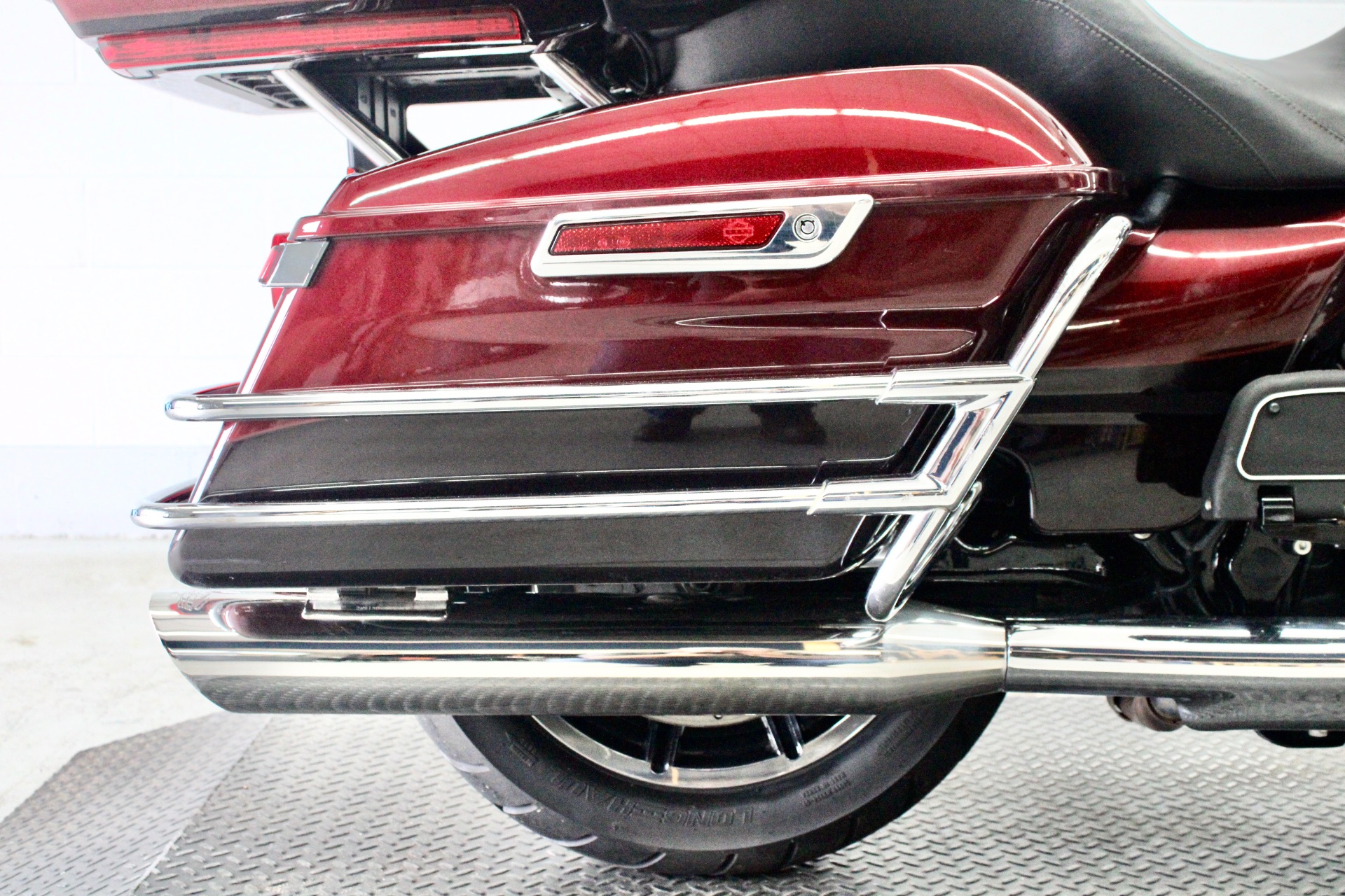 ヤッコカウル Harley-Davidson New 2024 Harley-Davidson Low Rider® ST Vivid Black
