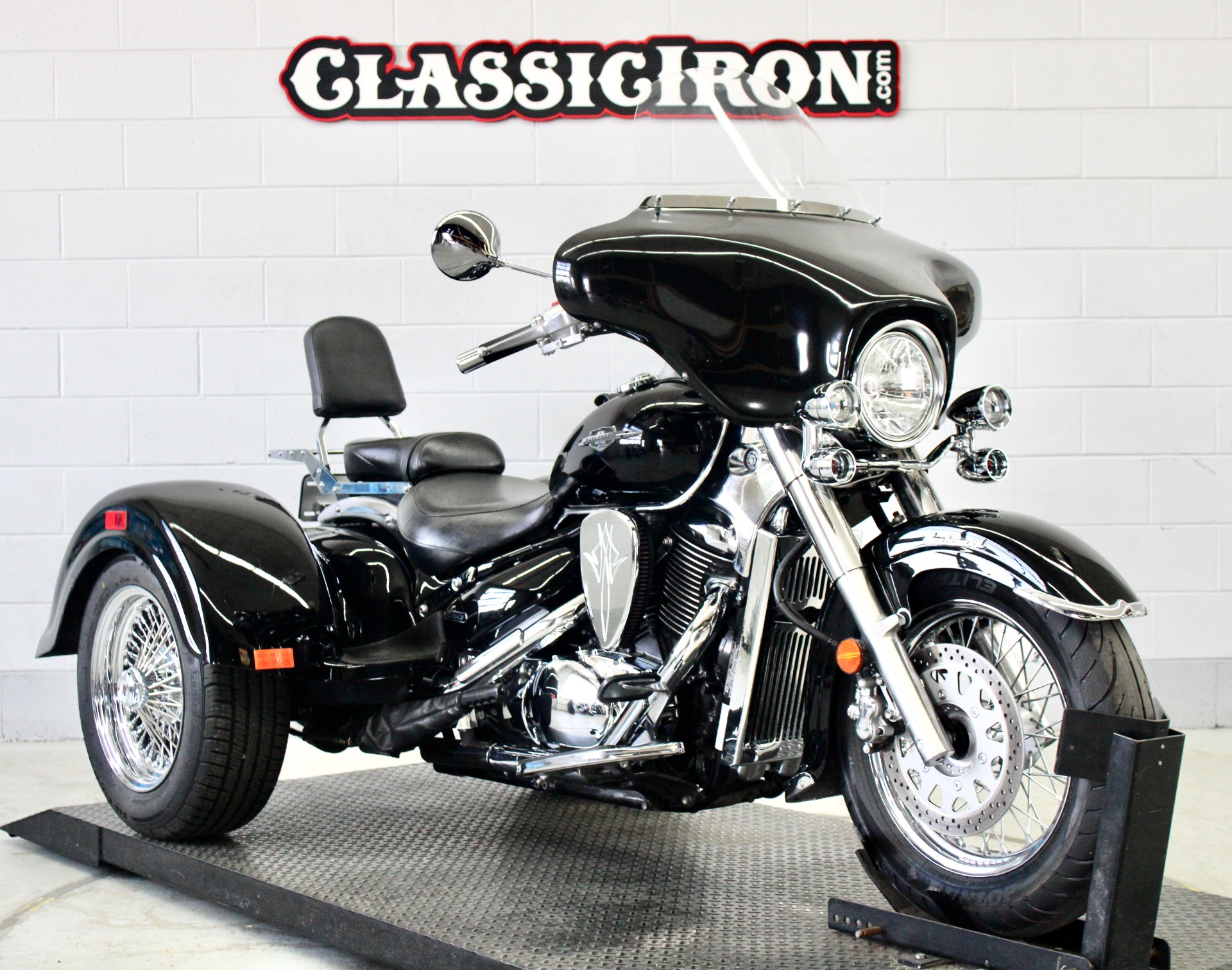 Used 2008 Suzuki Boulevard C109R, Jefferson City MO | Specs, Price, Photos  | Black 18000442, image size:1920x1511