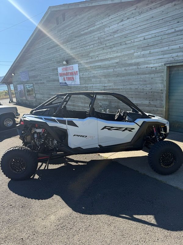 2026 Polaris RZR Pro R 4 Ultimate 4