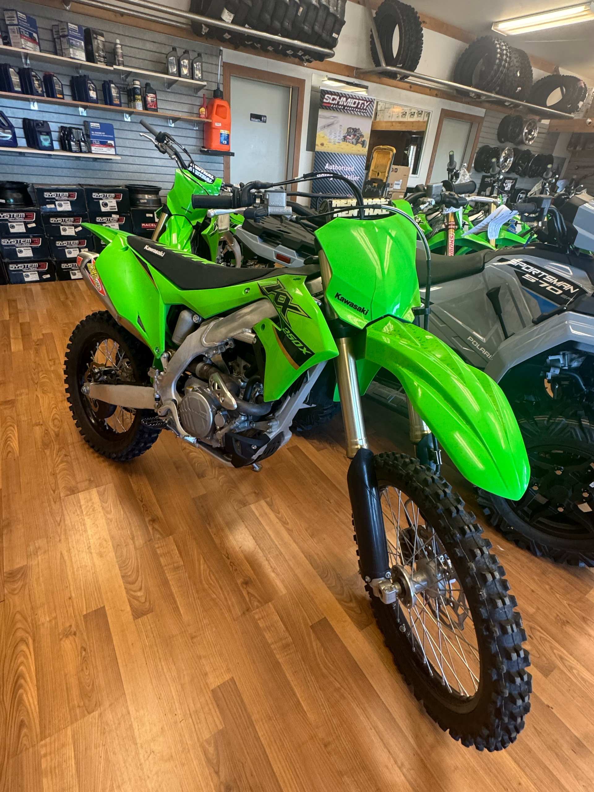 2022 Kawasaki KX 250X in North Bend, Oregon - Photo 2