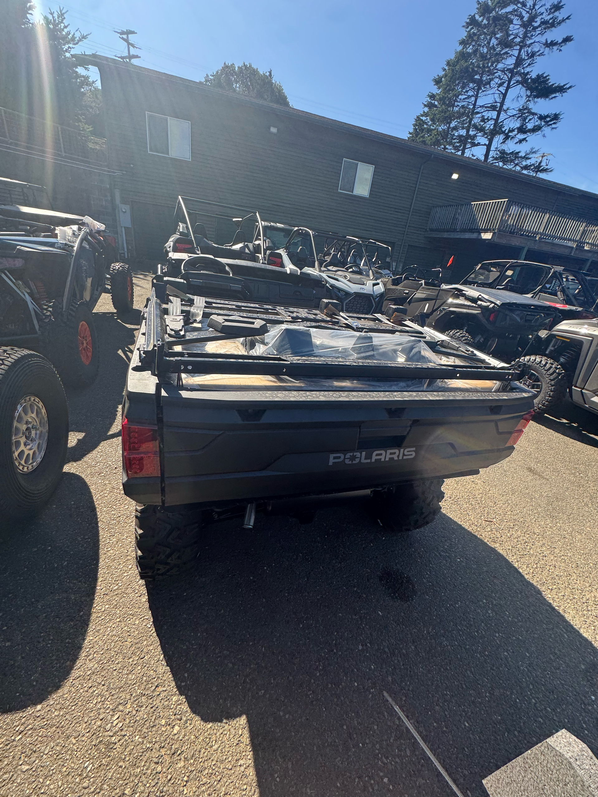 2025 Polaris Ranger 1000 Premium in North Bend, Oregon - Photo 3