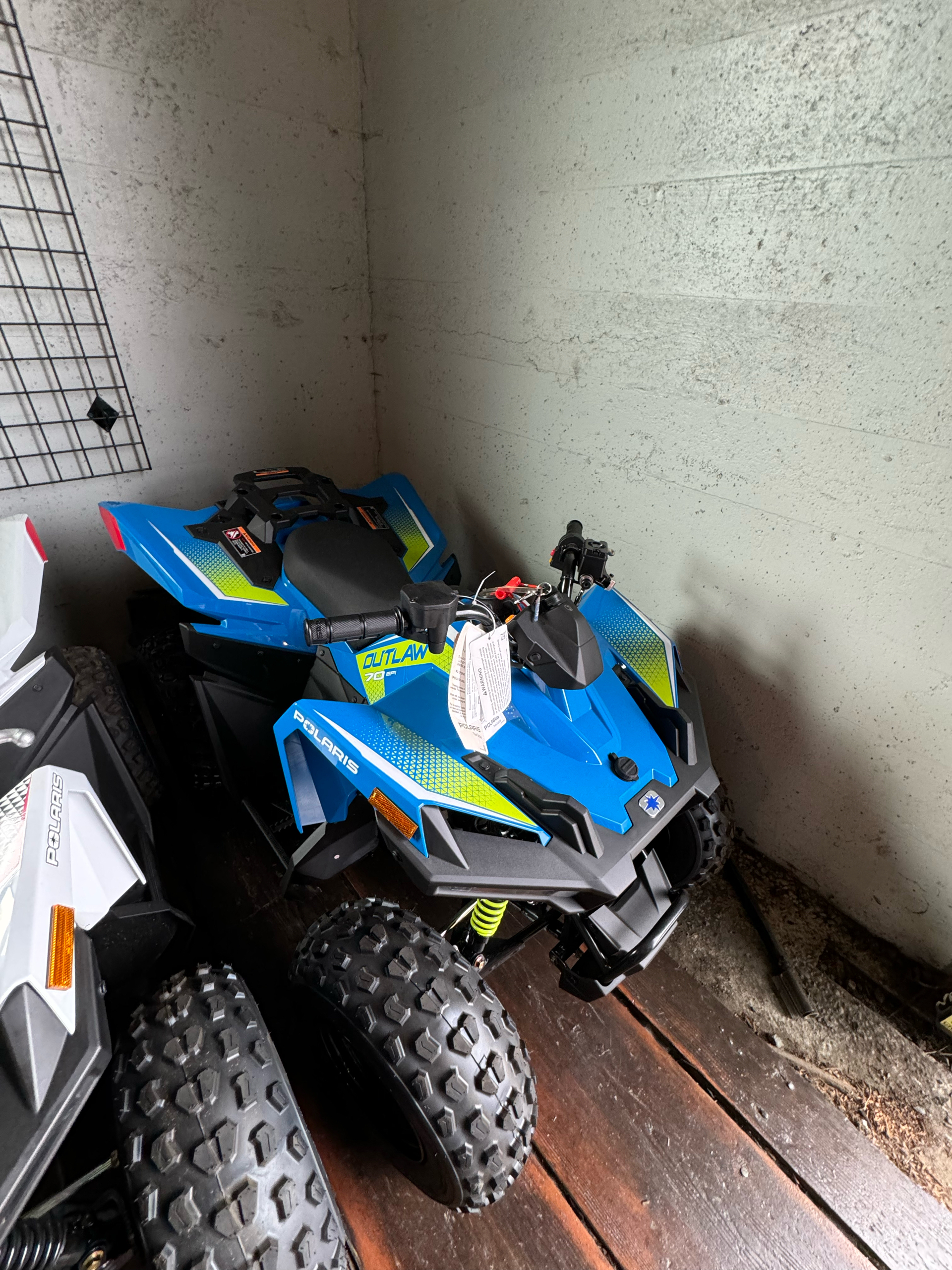 2025 Polaris Outlaw 70 EFI in North Bend, Oregon - Photo 1