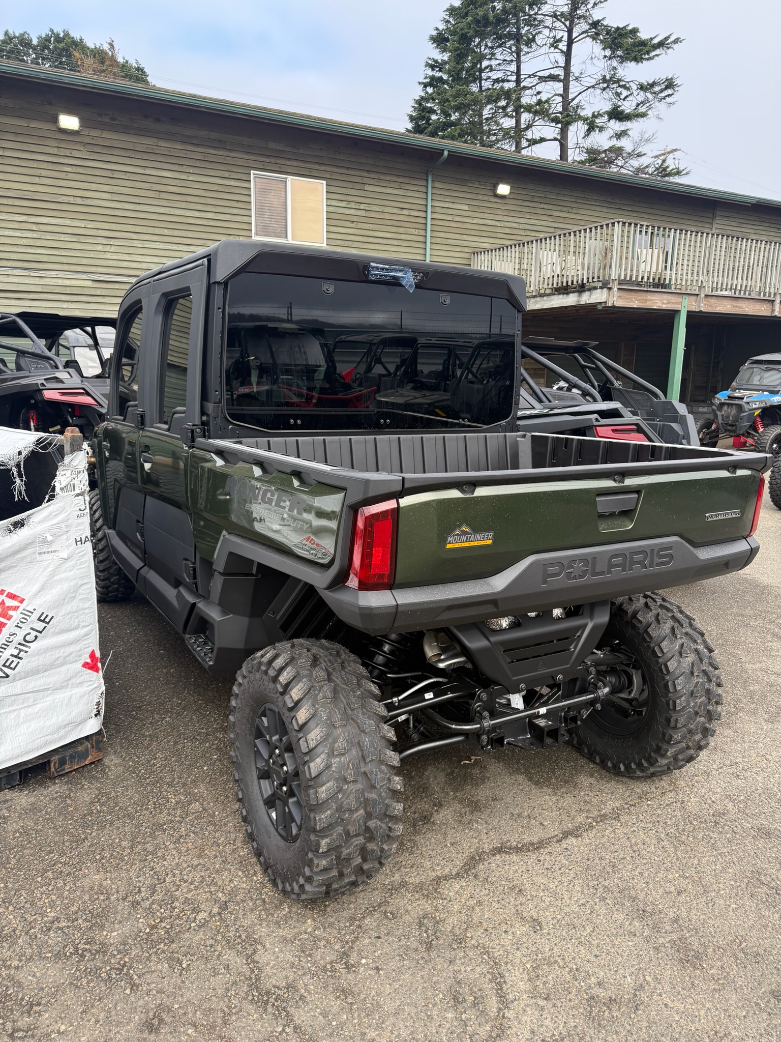 2026 Polaris Ranger Crew XD 1500 NorthStar Mountaineer Edition 6