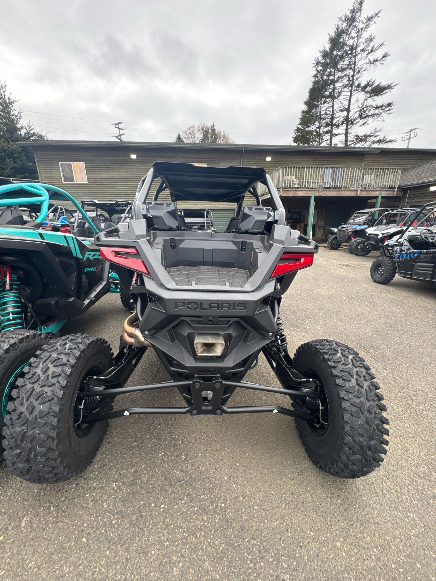 2025 Polaris RZR PRO R 4 Ultimate in North Bend, Oregon - Photo 3