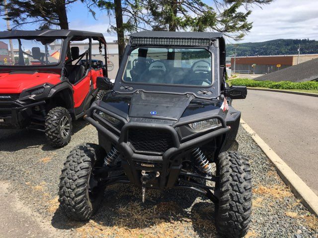 2017 Polaris RZR S 900 EPS in North Bend, Oregon - Photo 2