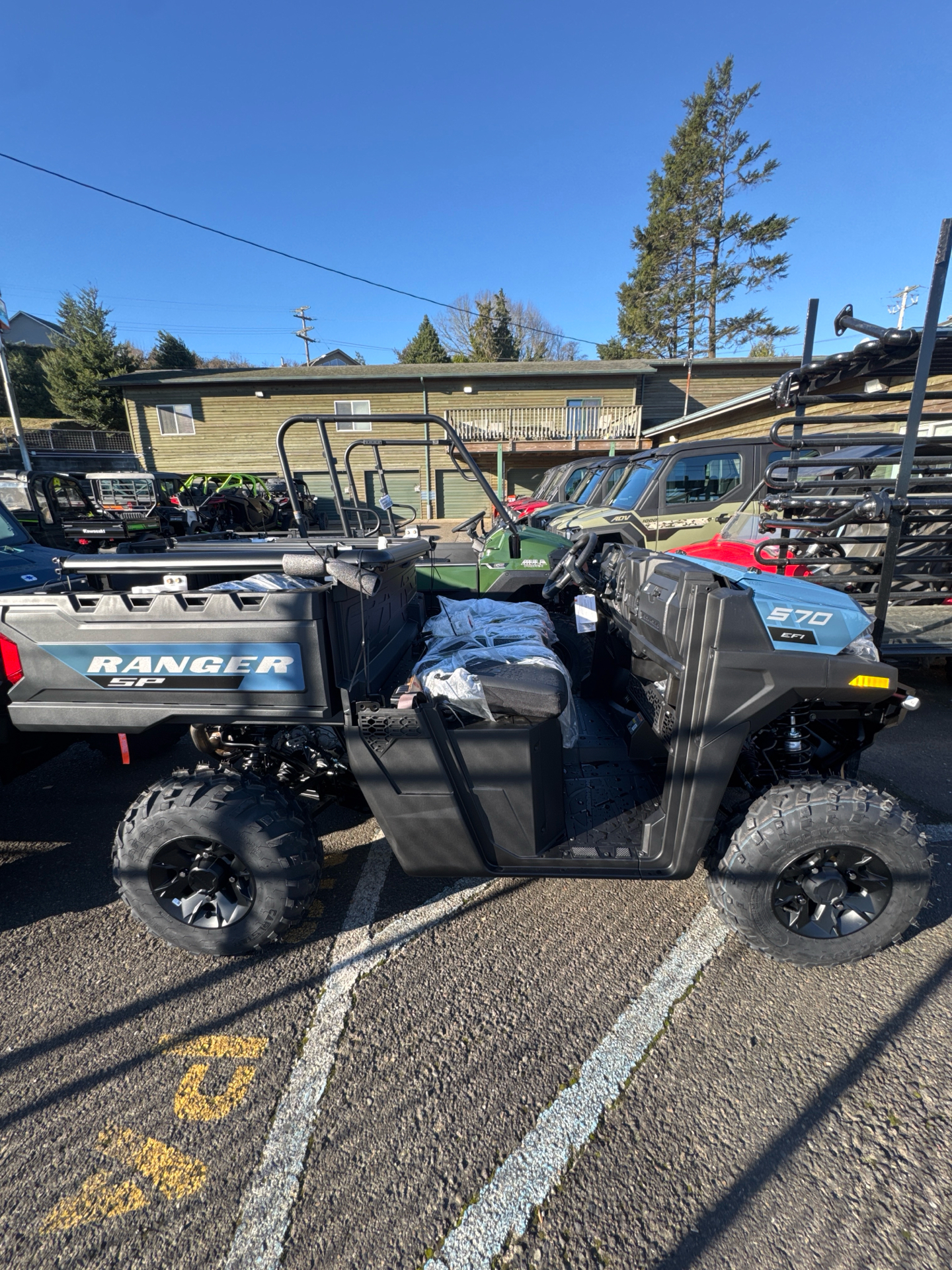 2025 Polaris Ranger SP 570 Premium in North Bend, Oregon - Photo 2