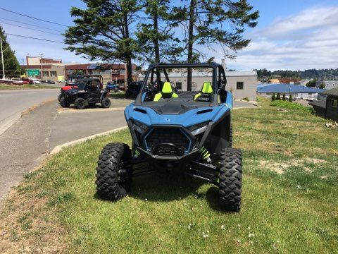 2025 Polaris RZR PRO XP Premium in North Bend, Oregon - Photo 3