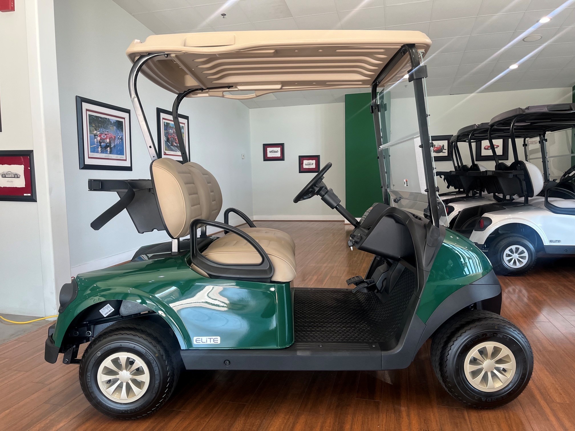 2026 EZGO RXV photo 4