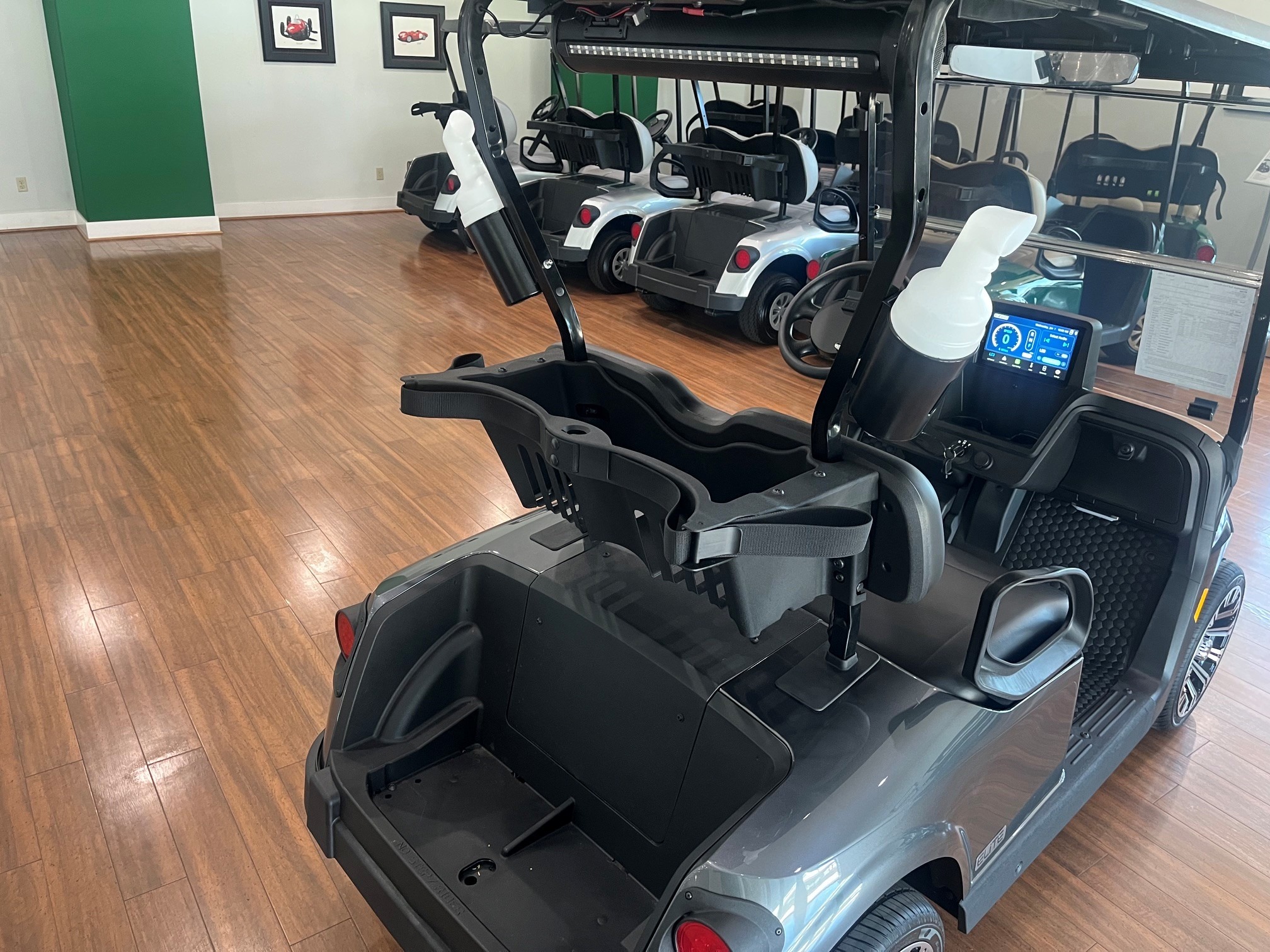 2026 EZGO RXV photo 5