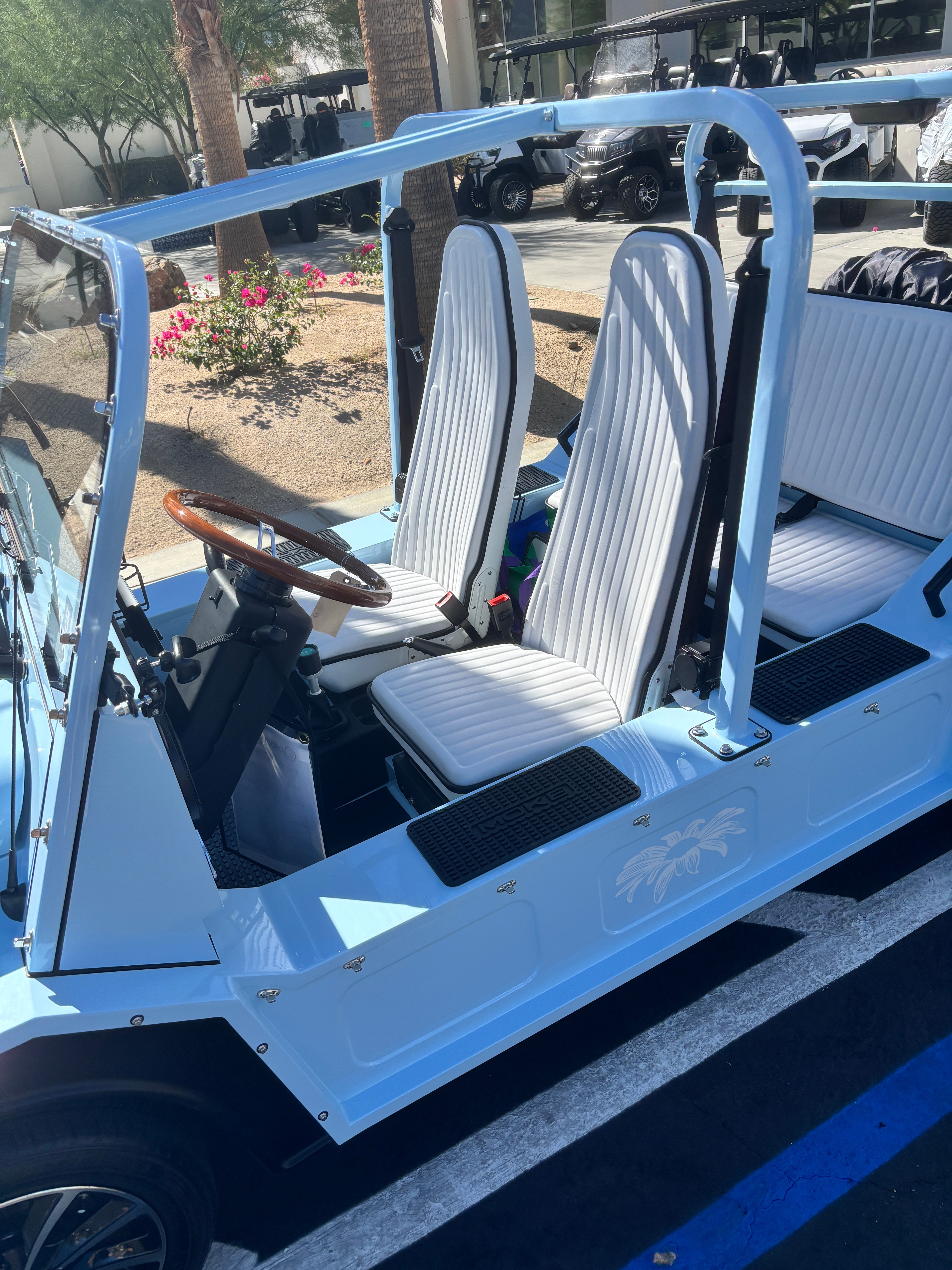 2020 Moke AMERICA photo 5