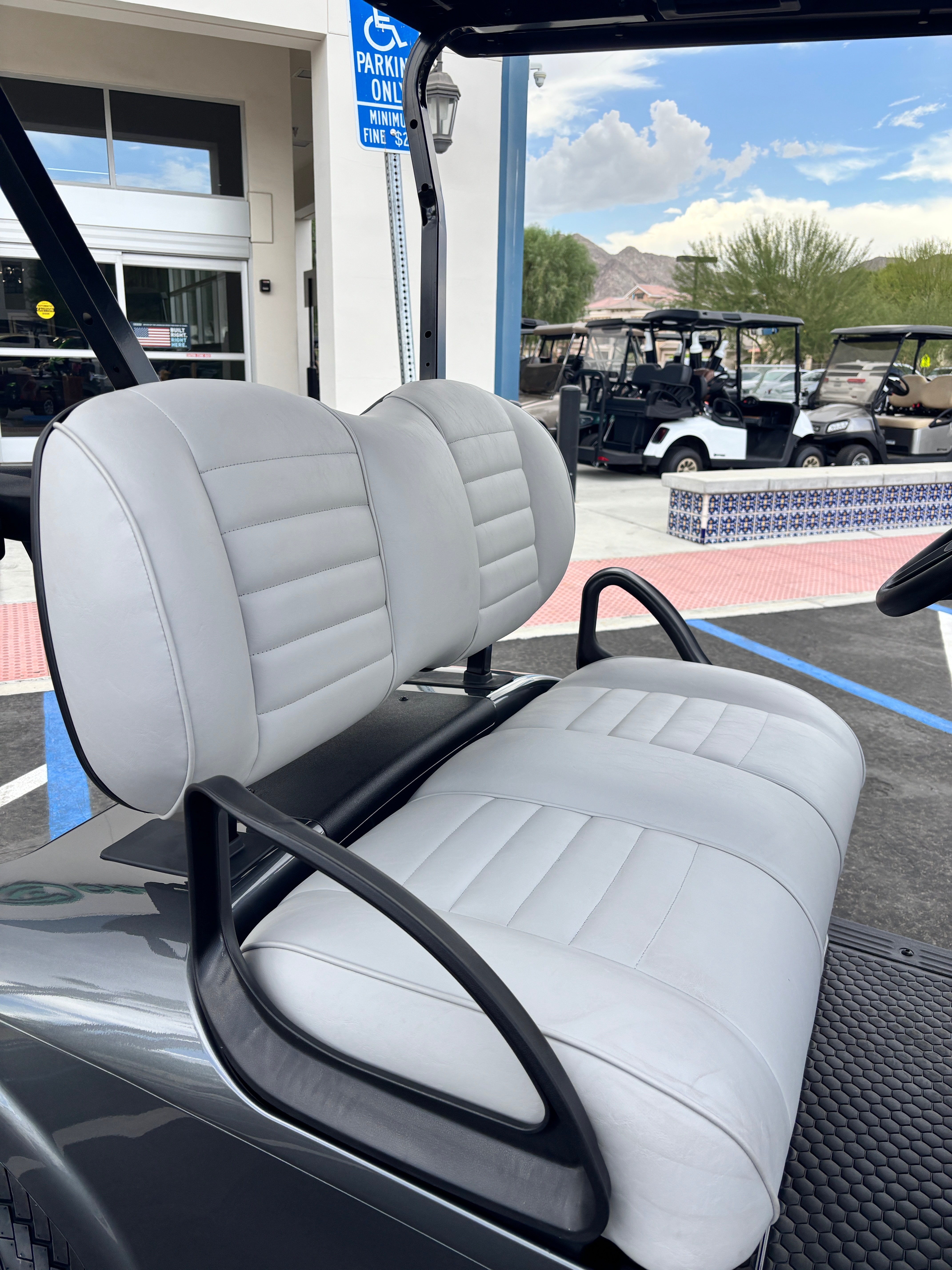 2027 EZGO RXV