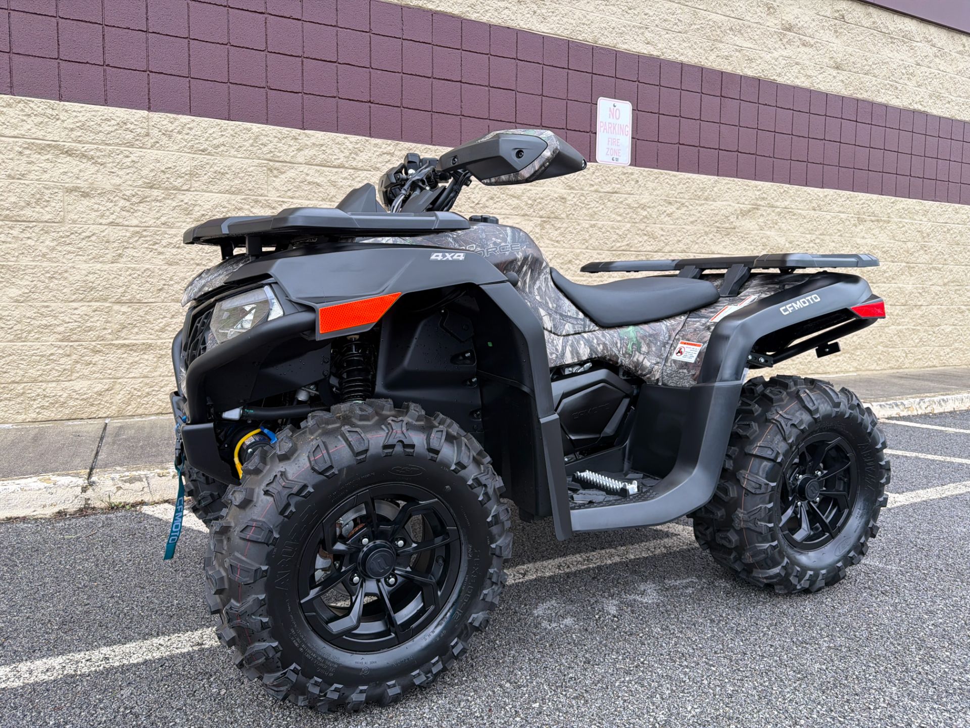 2025  CForce 600 1