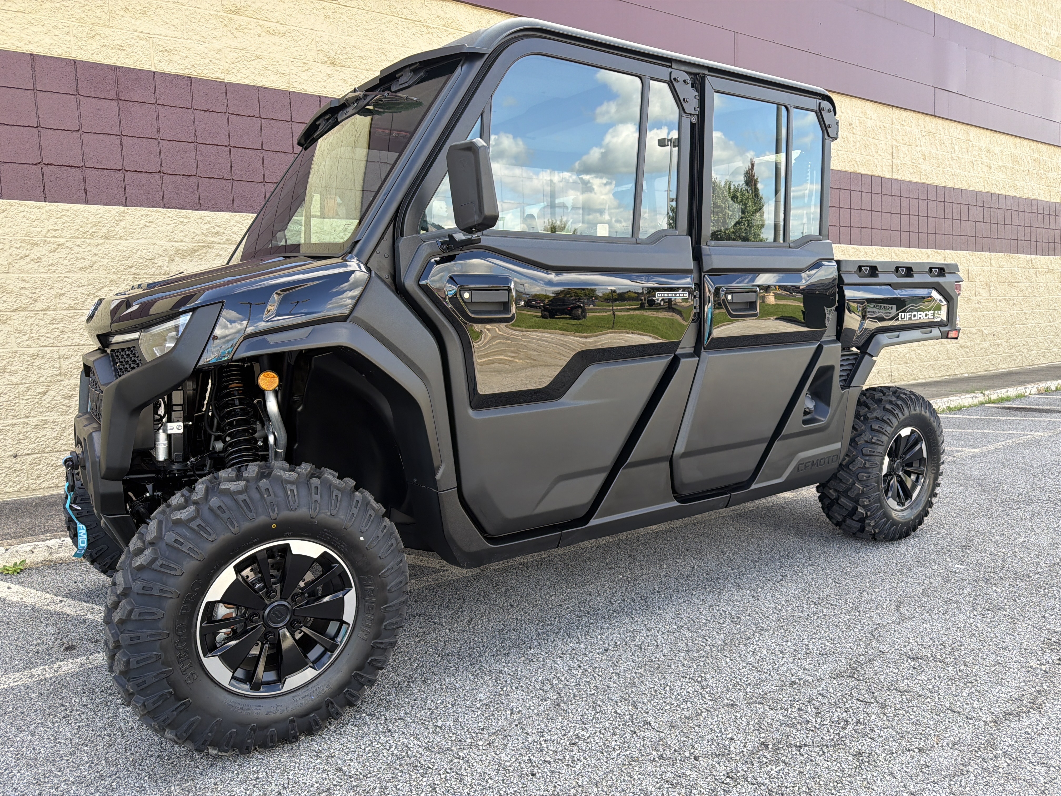 2027  UFORCE U10 XL Pro Highland EPS for sale 1298646