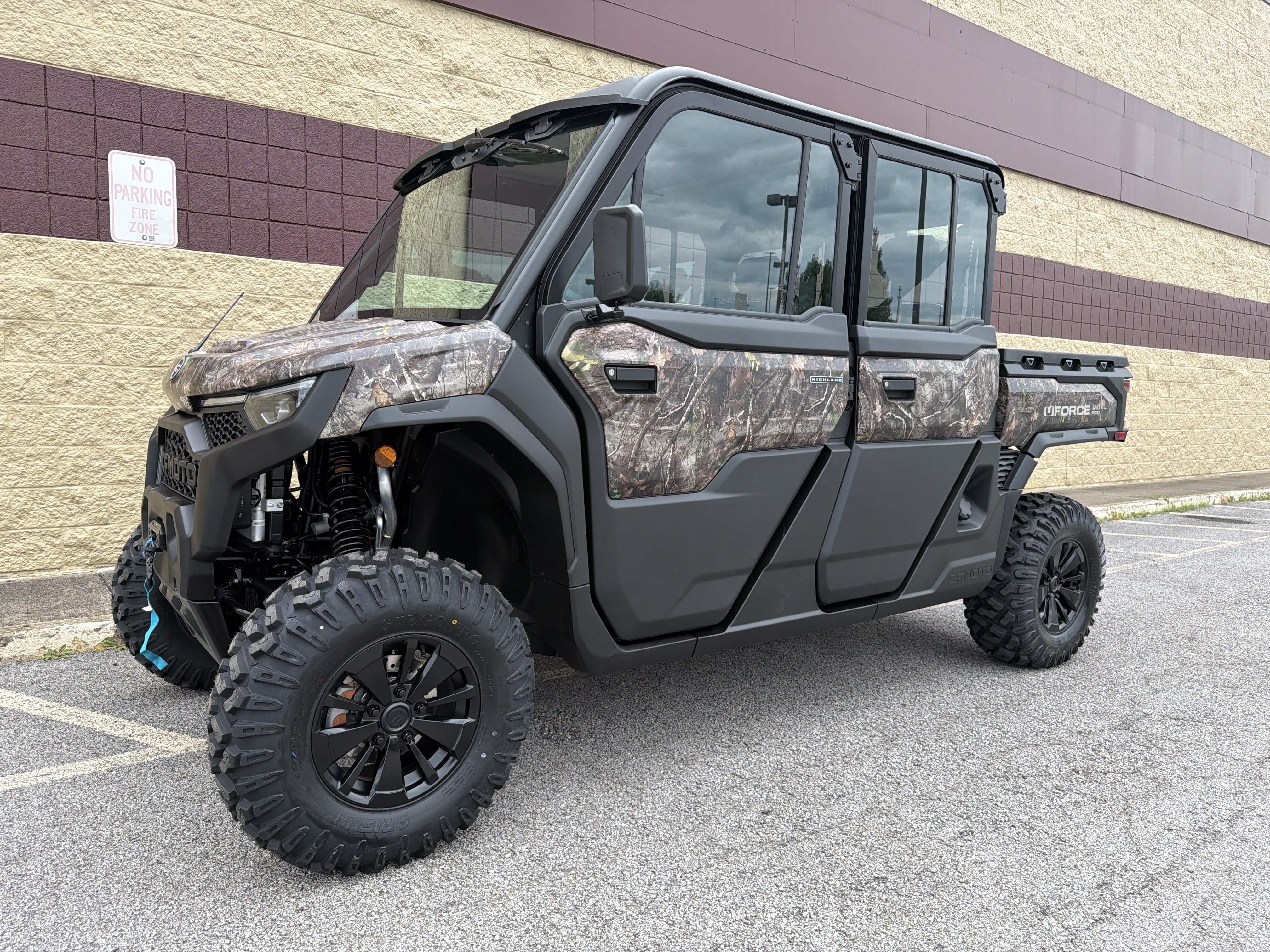 2027  UFORCE U10 XL Pro Highland EPS for sale 1301102