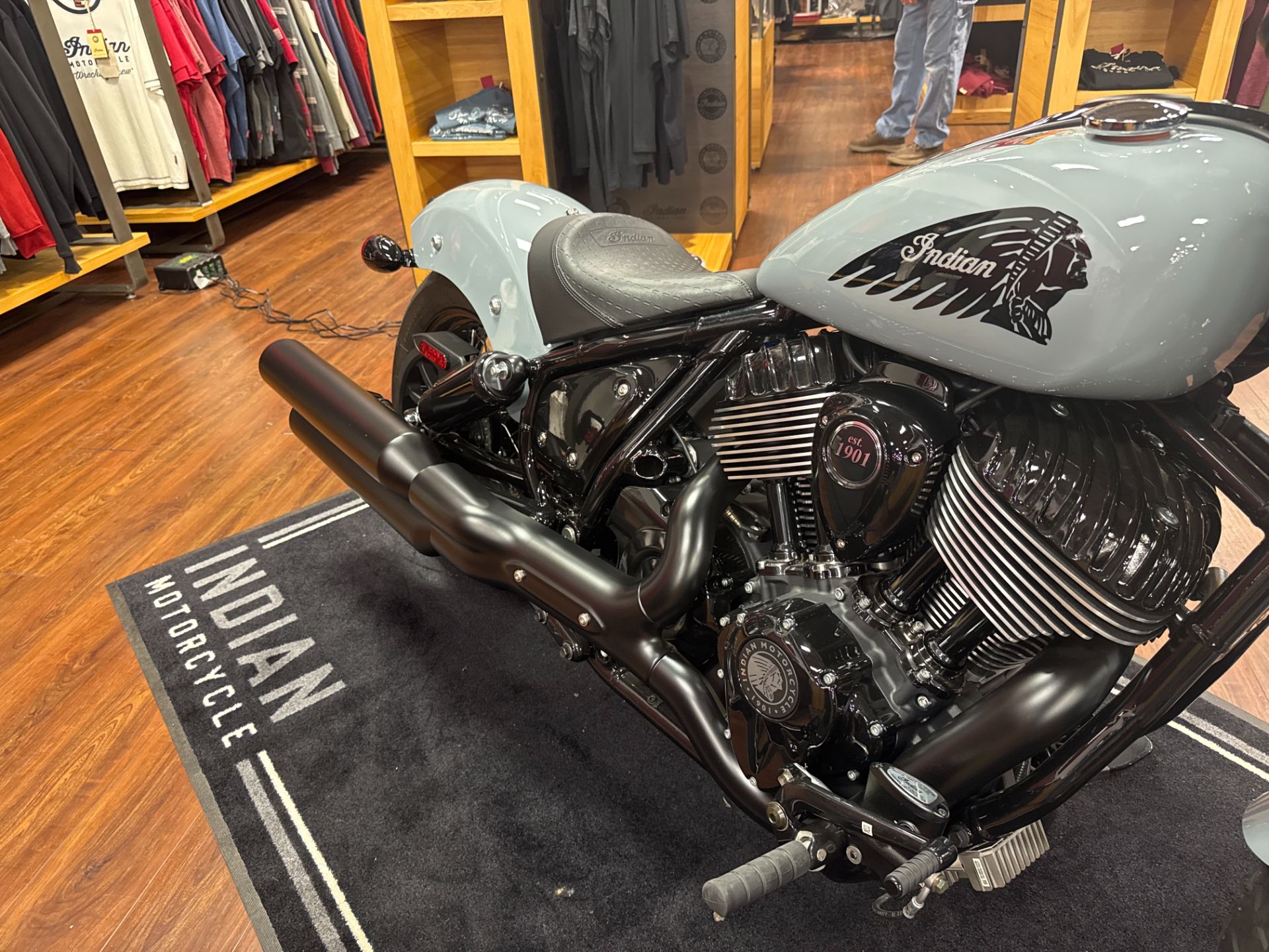 2024  Chief Bobber Dark Horse® 8