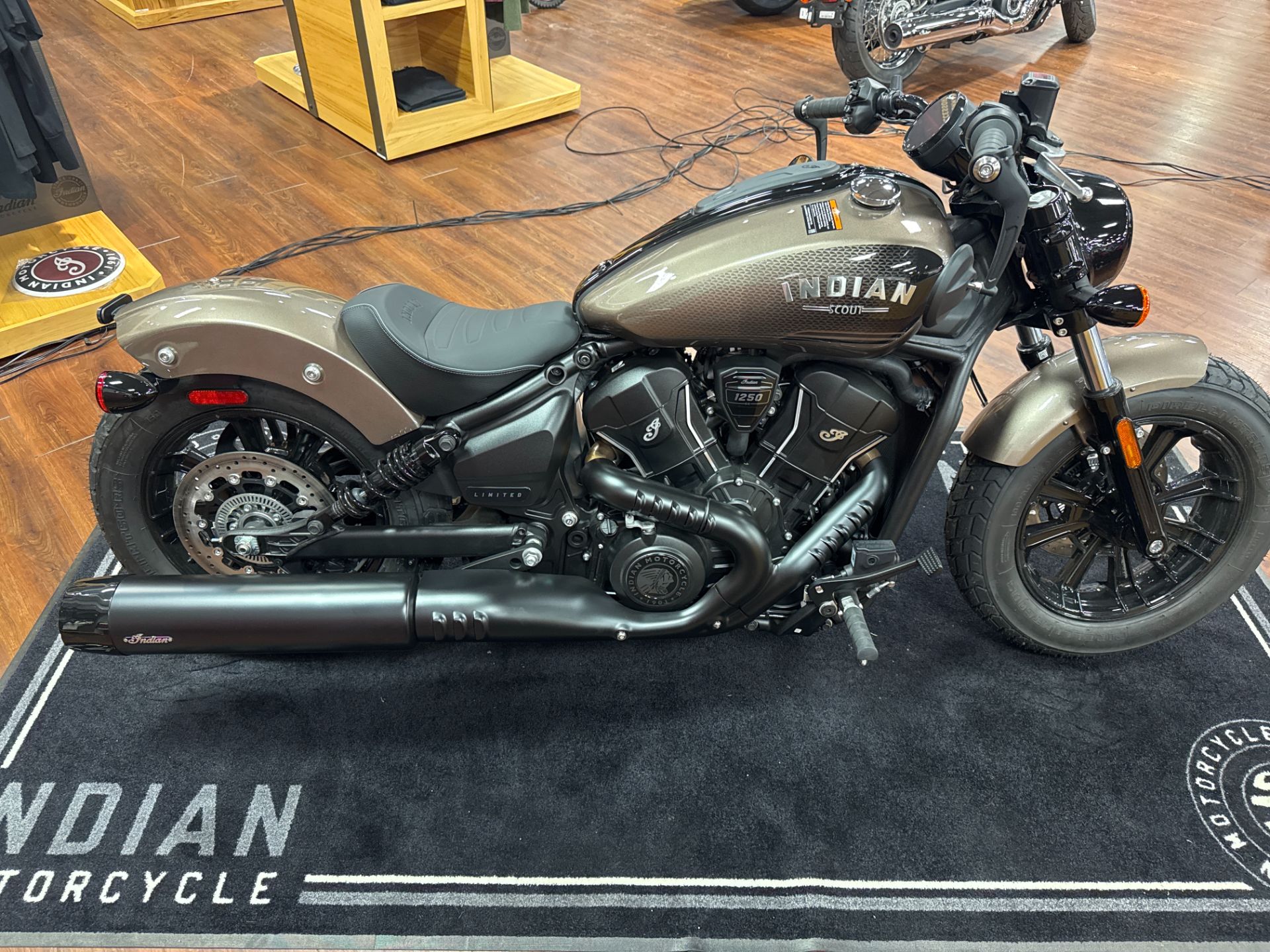 2025  Scout® Bobber Limited +Tech 3