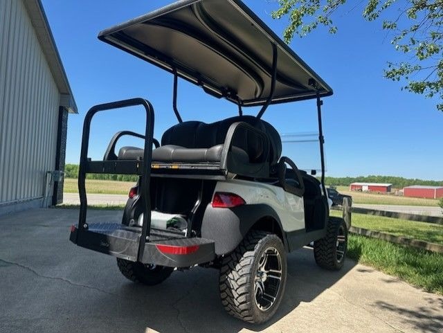 2027  Onward 4 Passenger Standard Lifted HP Lithium 3