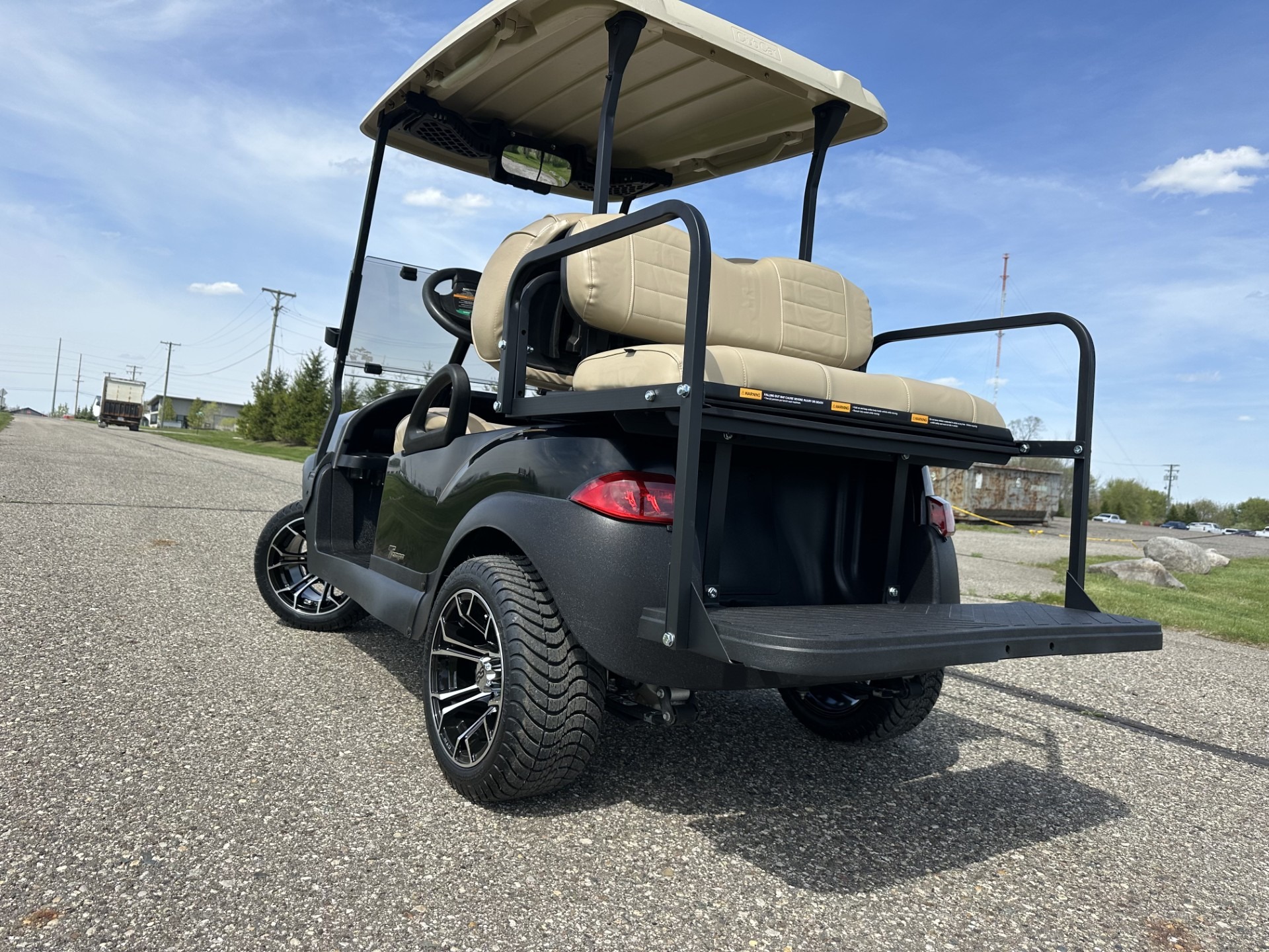 2020  Tempo Electric 4