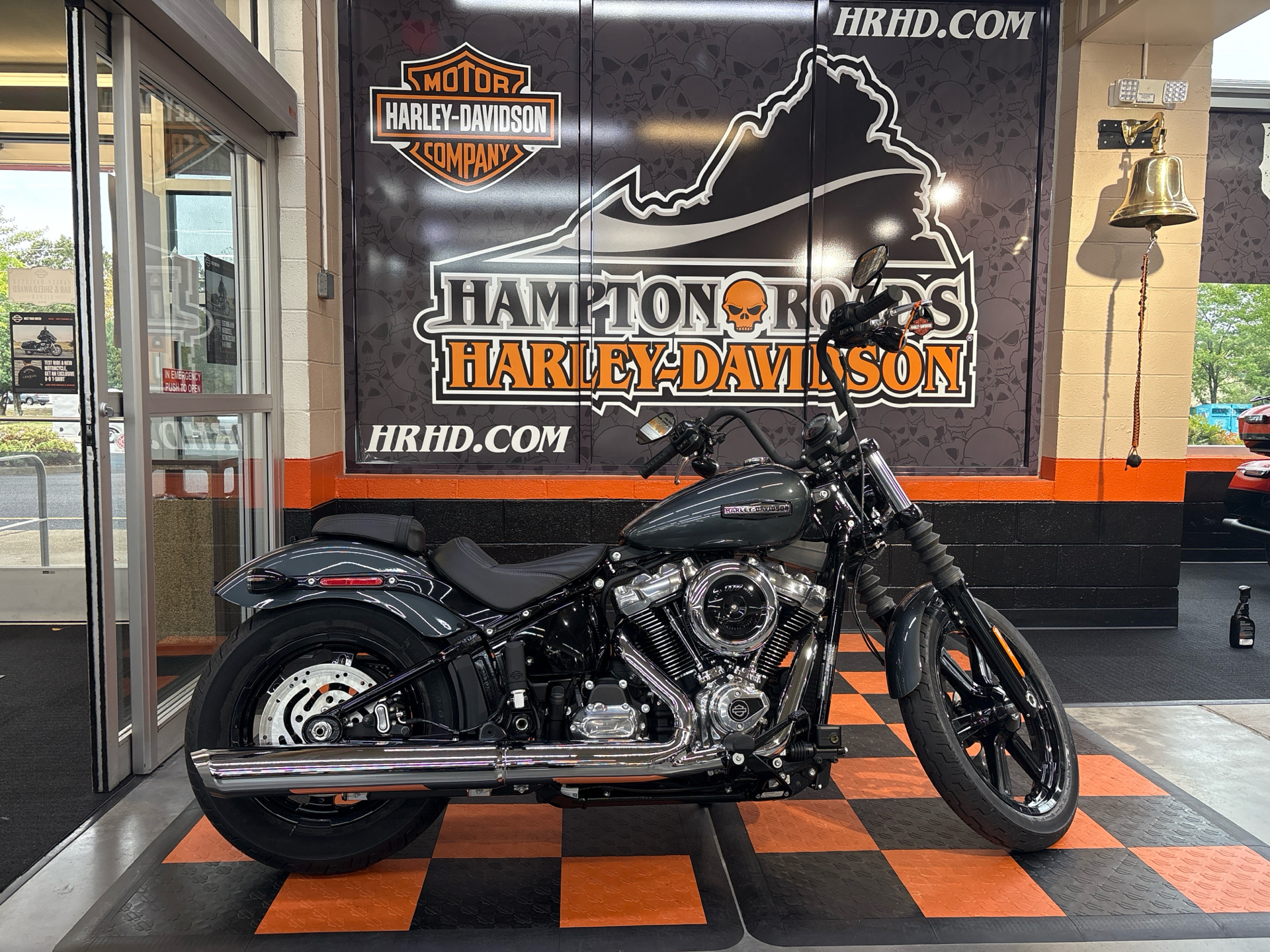 street bobオープンロード 7 1/2 黒　60cm street bobオープンロード 7 1/2 黒 60cm Street Bob® | Gowanda