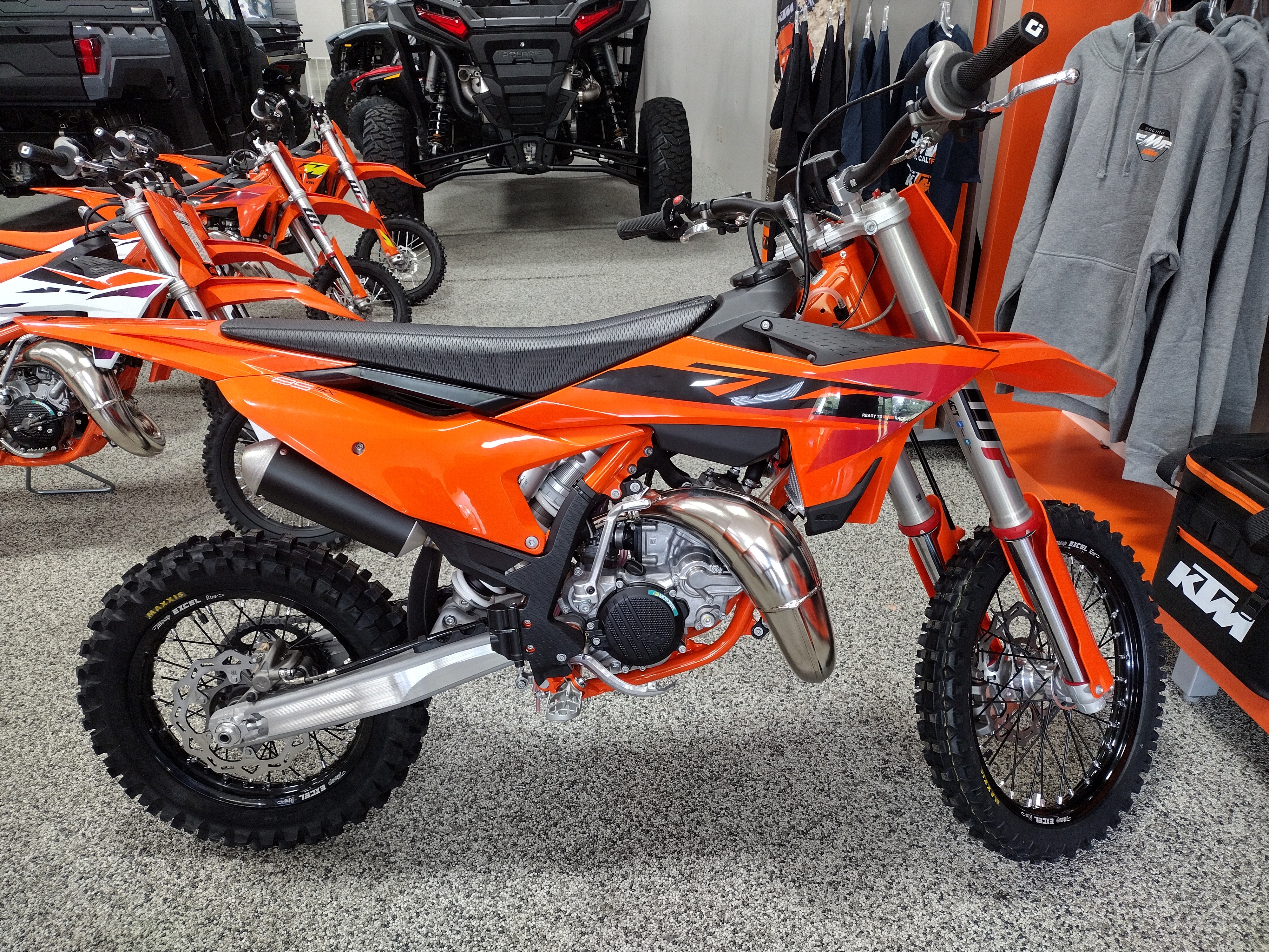2027 85 SX 17/14