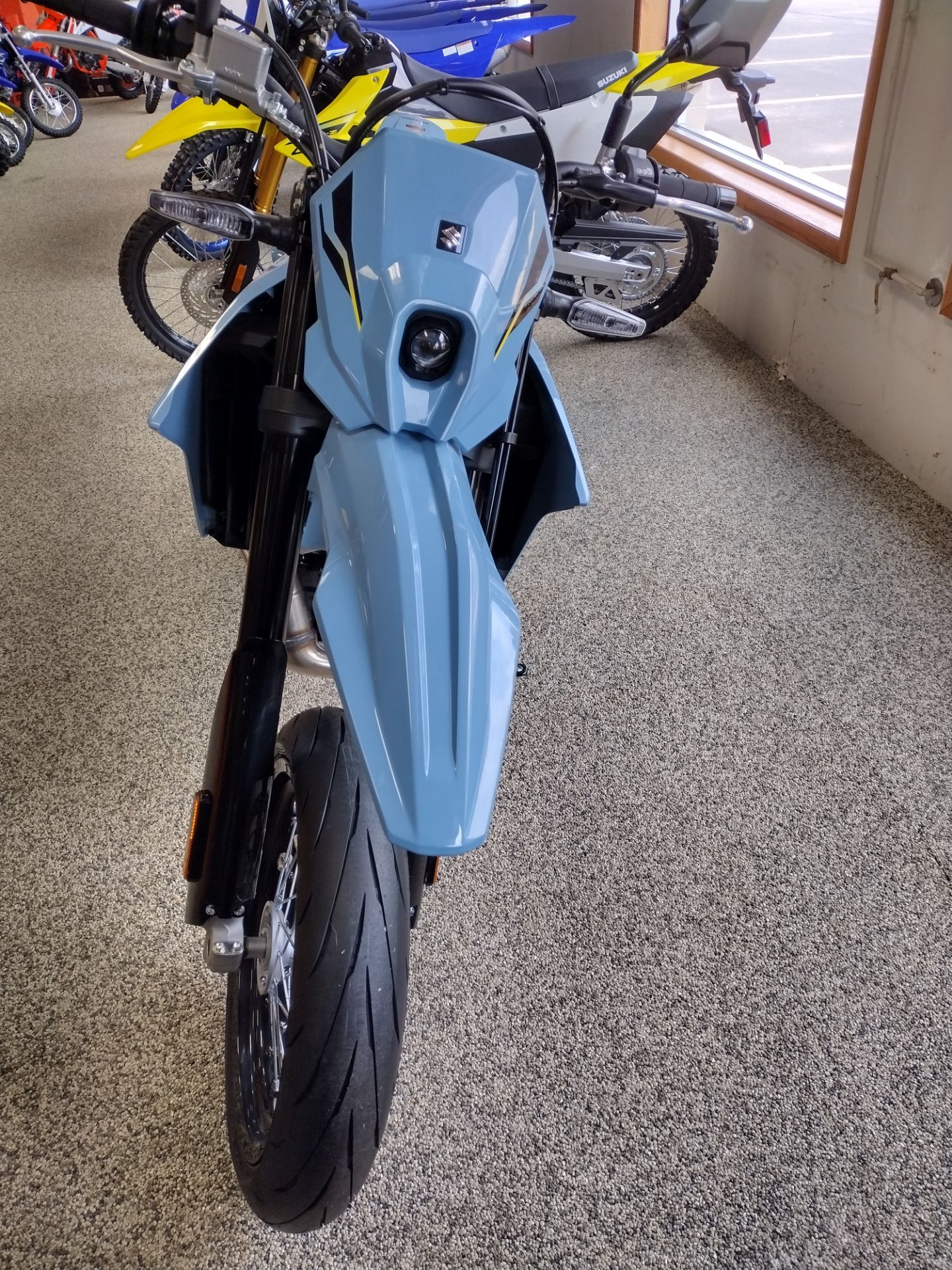 2025 Suzuki DR-Z4SM 5