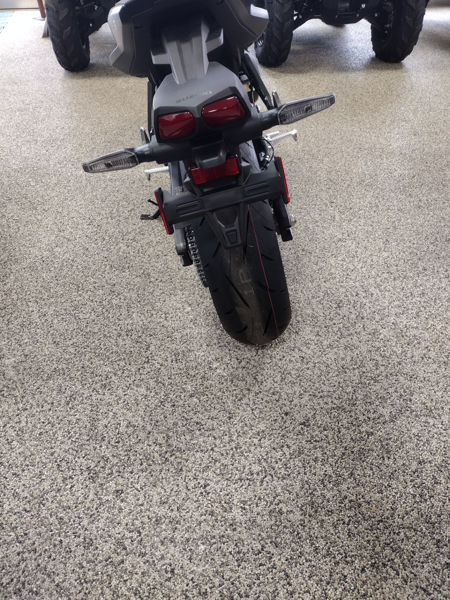 2026 Suzuki GSX-8T 6
