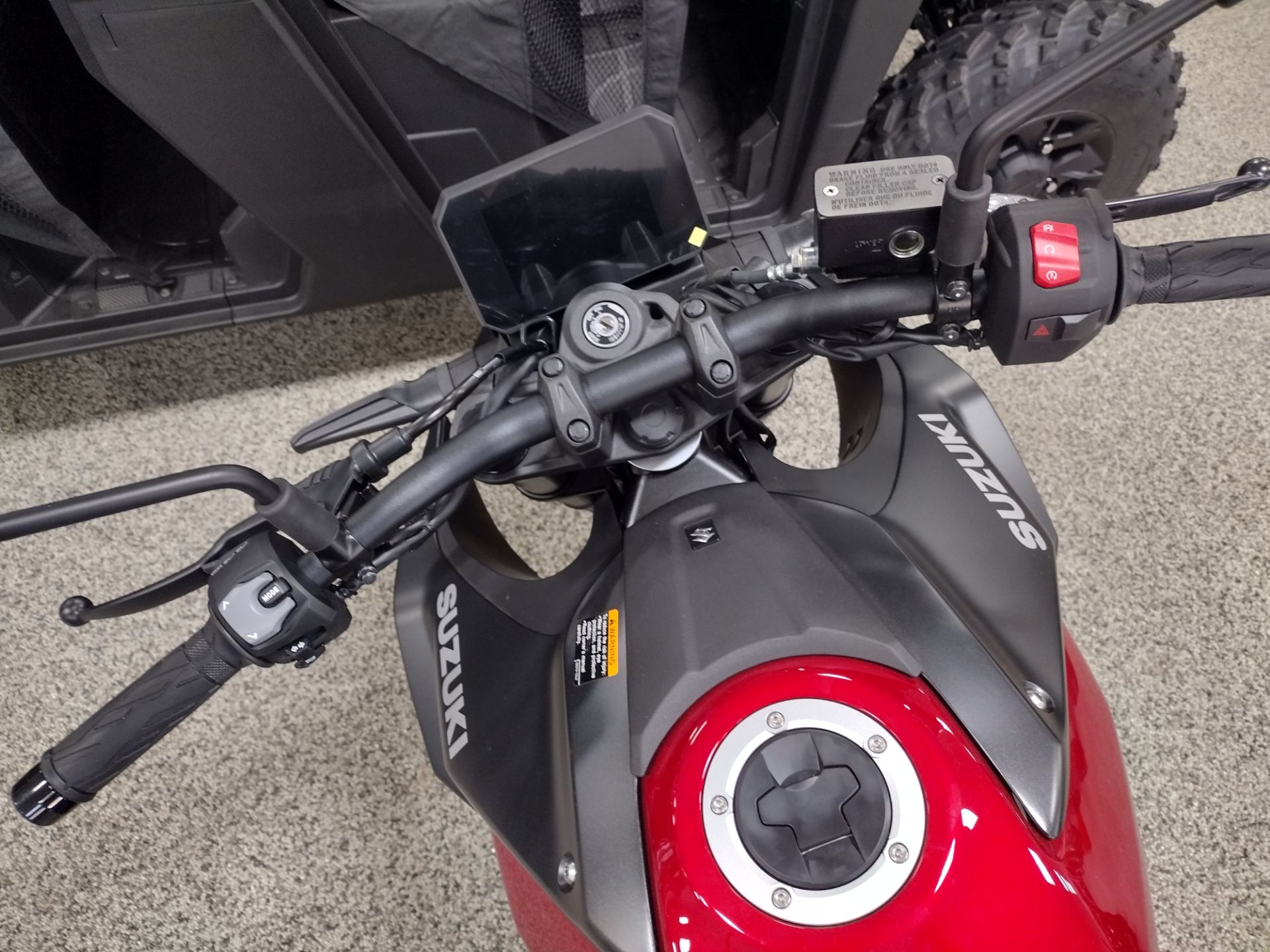 2026 Suzuki GSX-8S 4