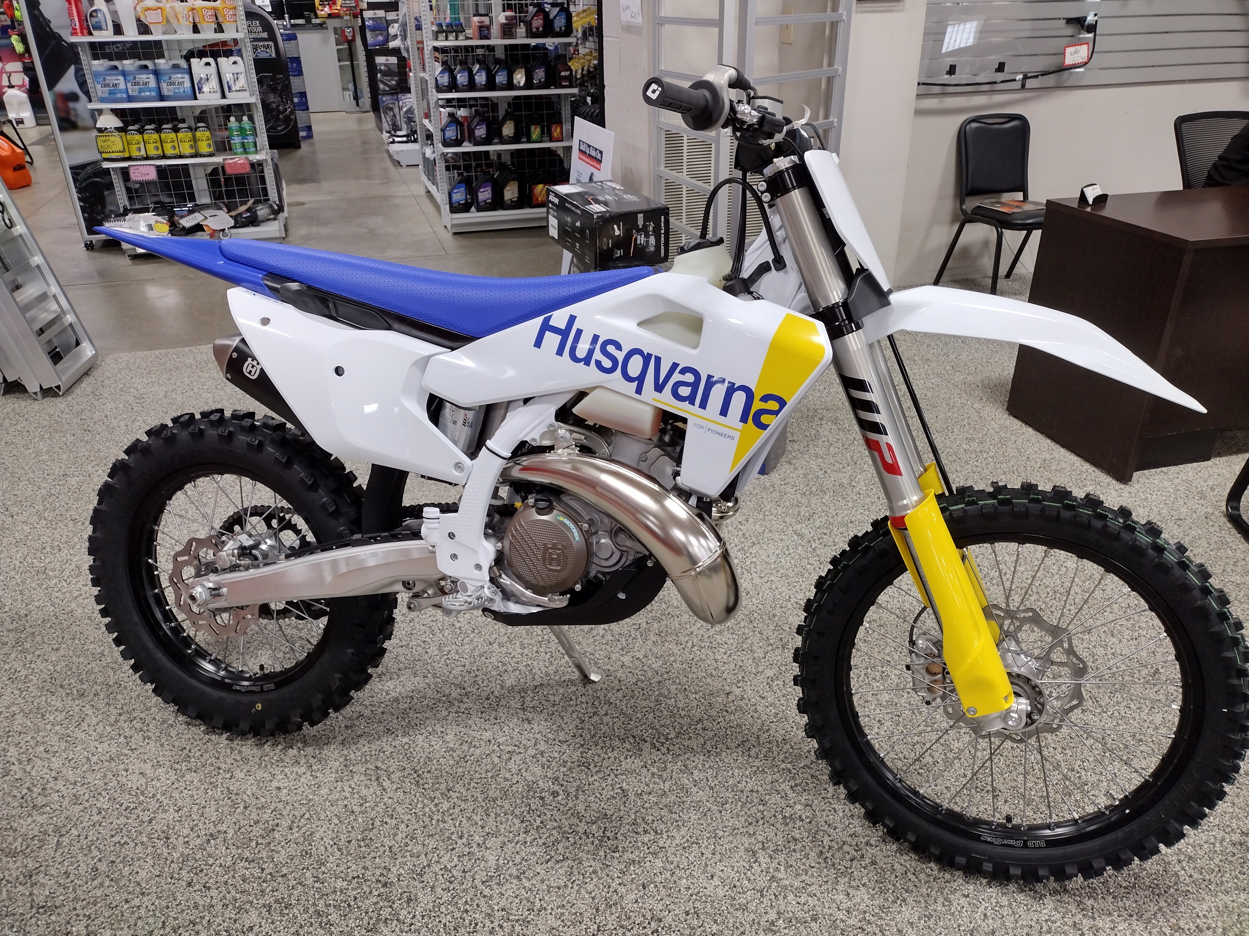 2027 TX 300