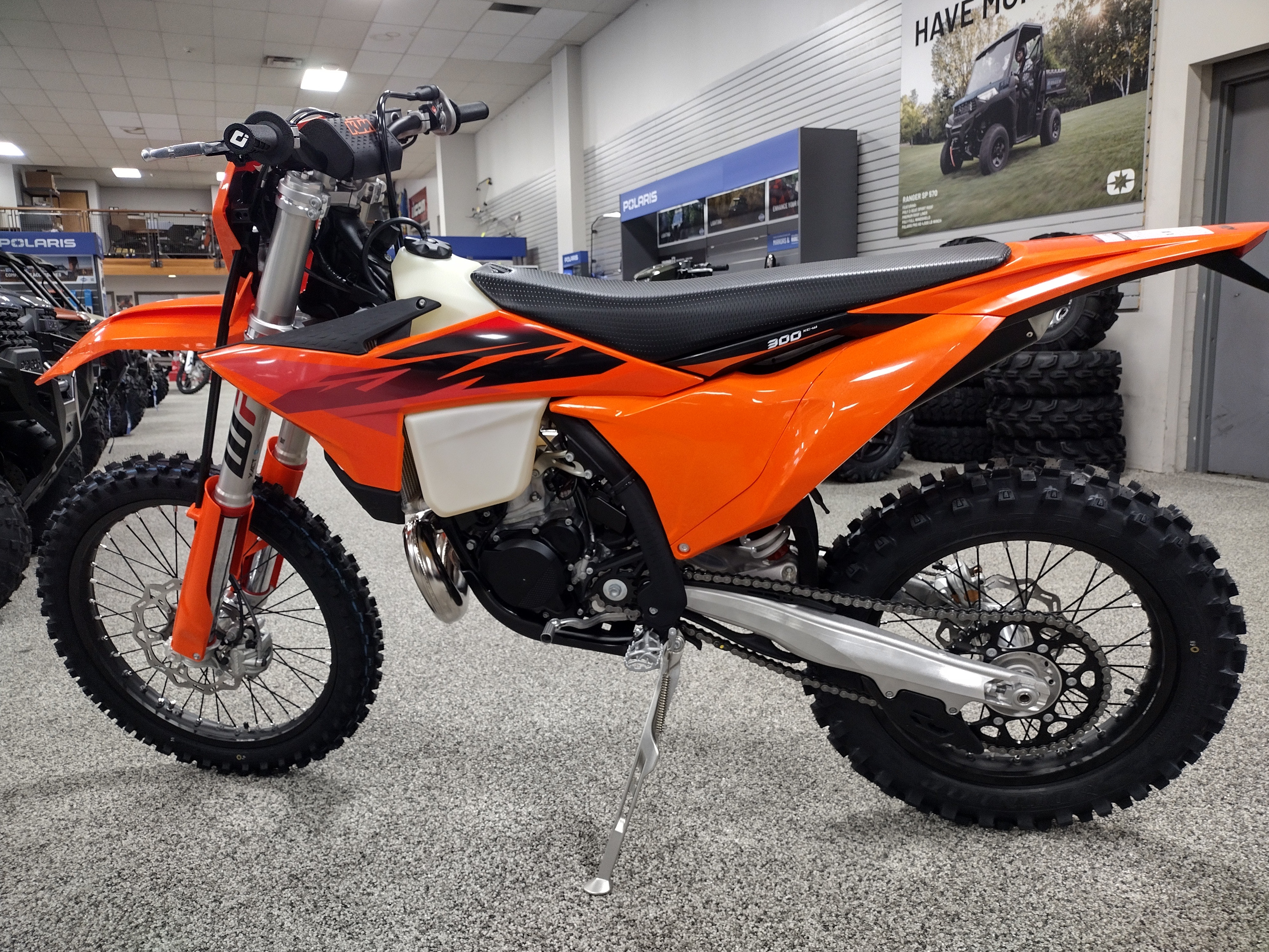 2027 KTM 300 XC-W 2