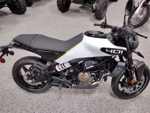 2024 Vitpilen 401