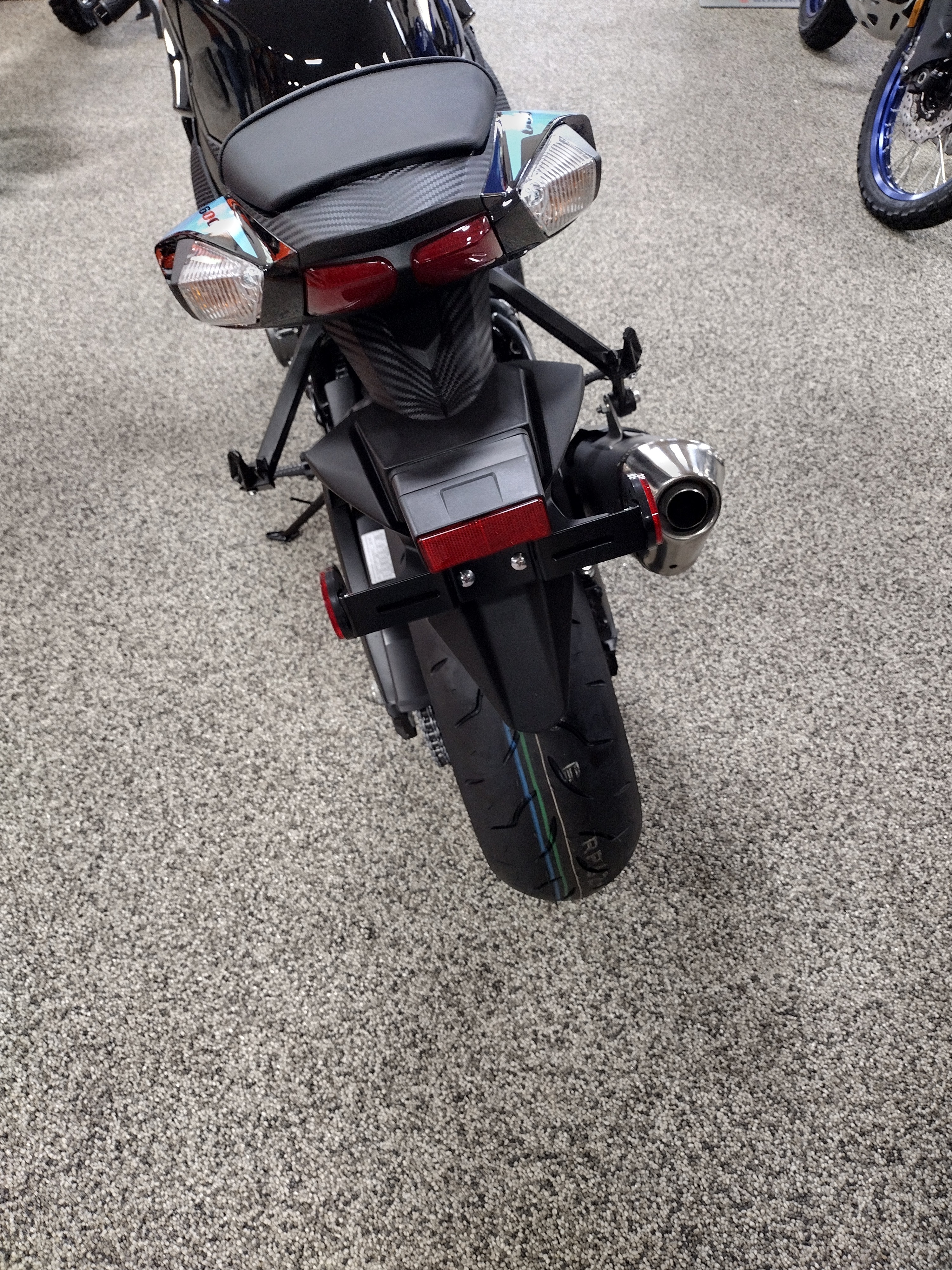 2027 Suzuki GSX-R600 6