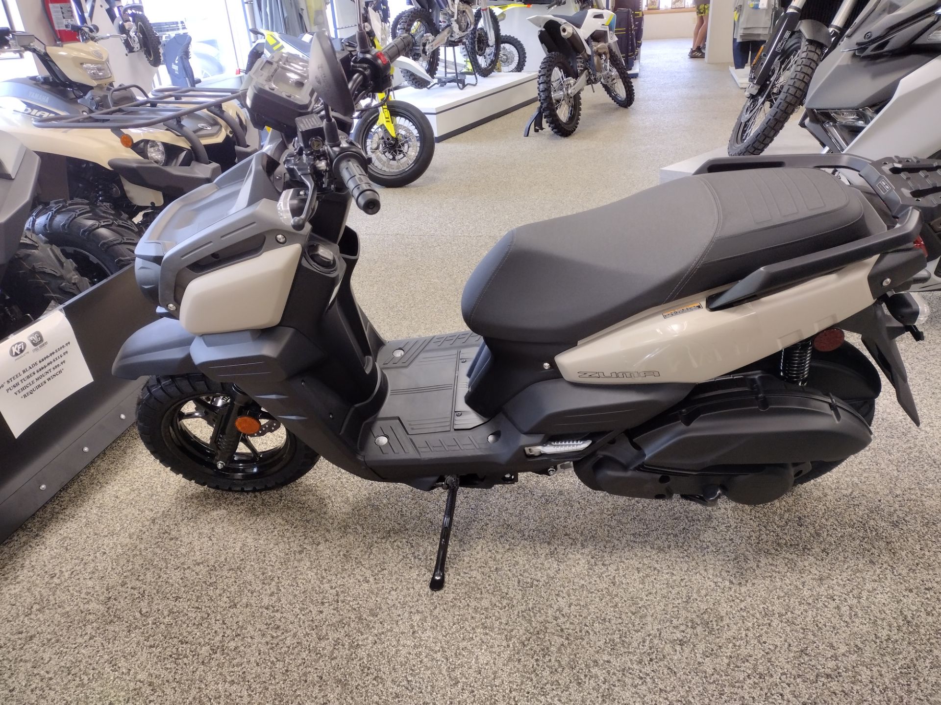 New 2024 Yamaha Zuma 125, Murrysville PA | Specs, Price, Photos