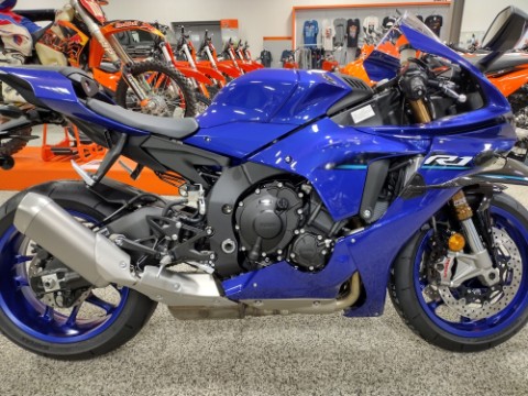 2026 Yamaha YZF-R1