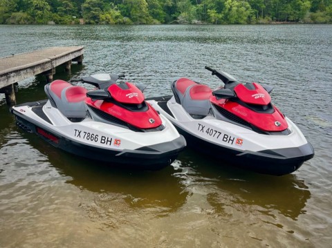 2011 Sea-Doo GTX 155 Pair in Whitehouse, Texas - Photo 3
