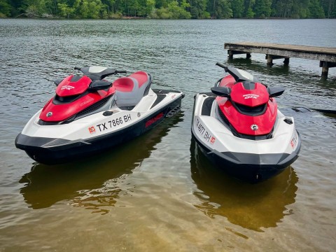 2011 Sea-Doo GTX 155 Pair in Whitehouse, Texas - Photo 8