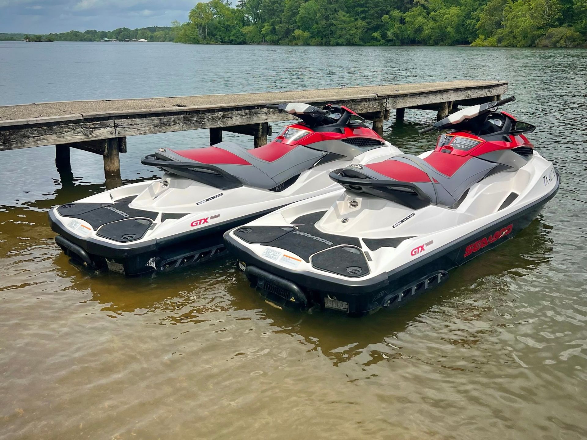 2011 Sea-Doo GTX 155 Pair in Whitehouse, Texas - Photo 11