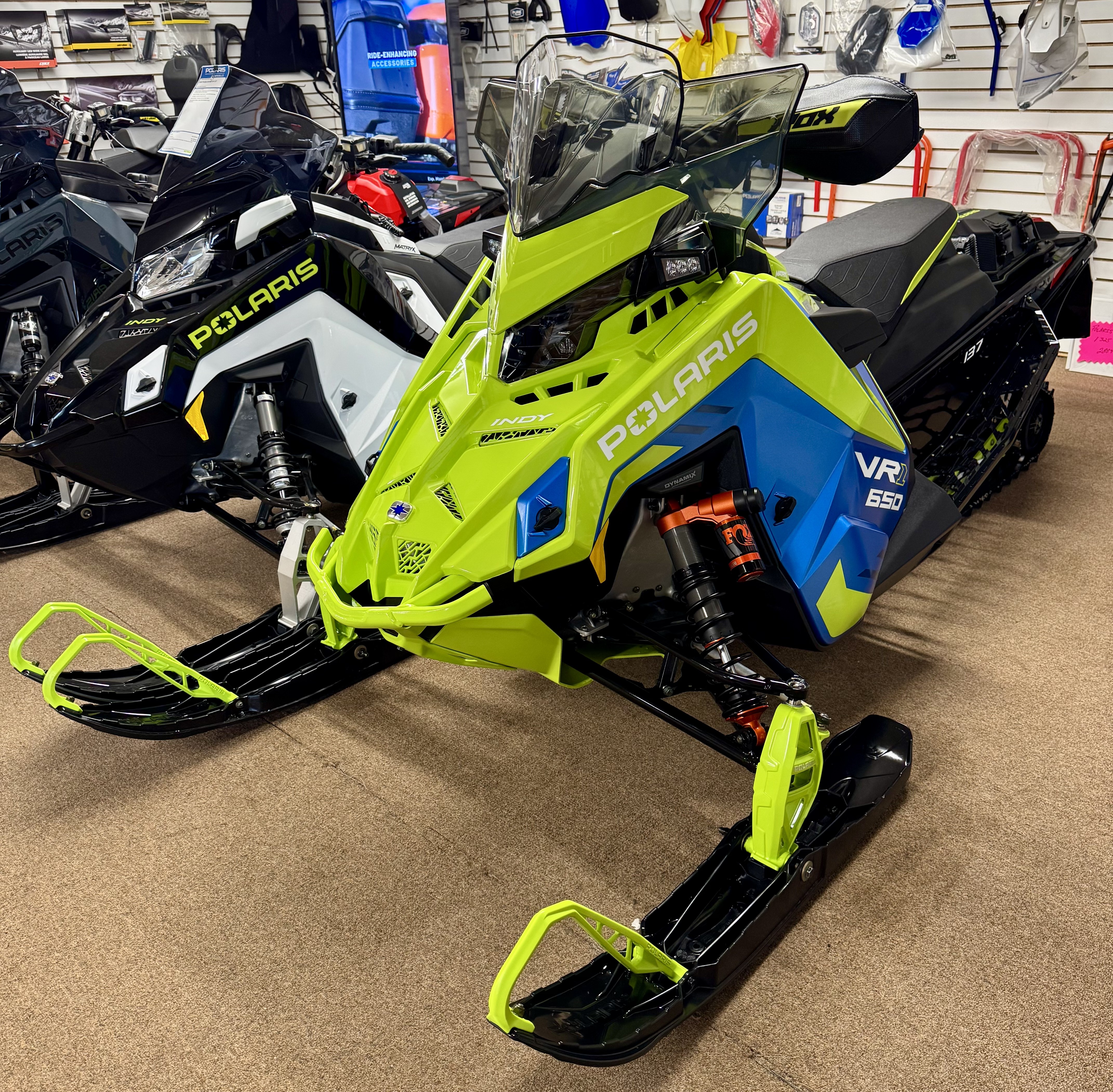 2026 Polaris 650 INDY VR1 137 Dynamix SC ES Snowmobiles Mars