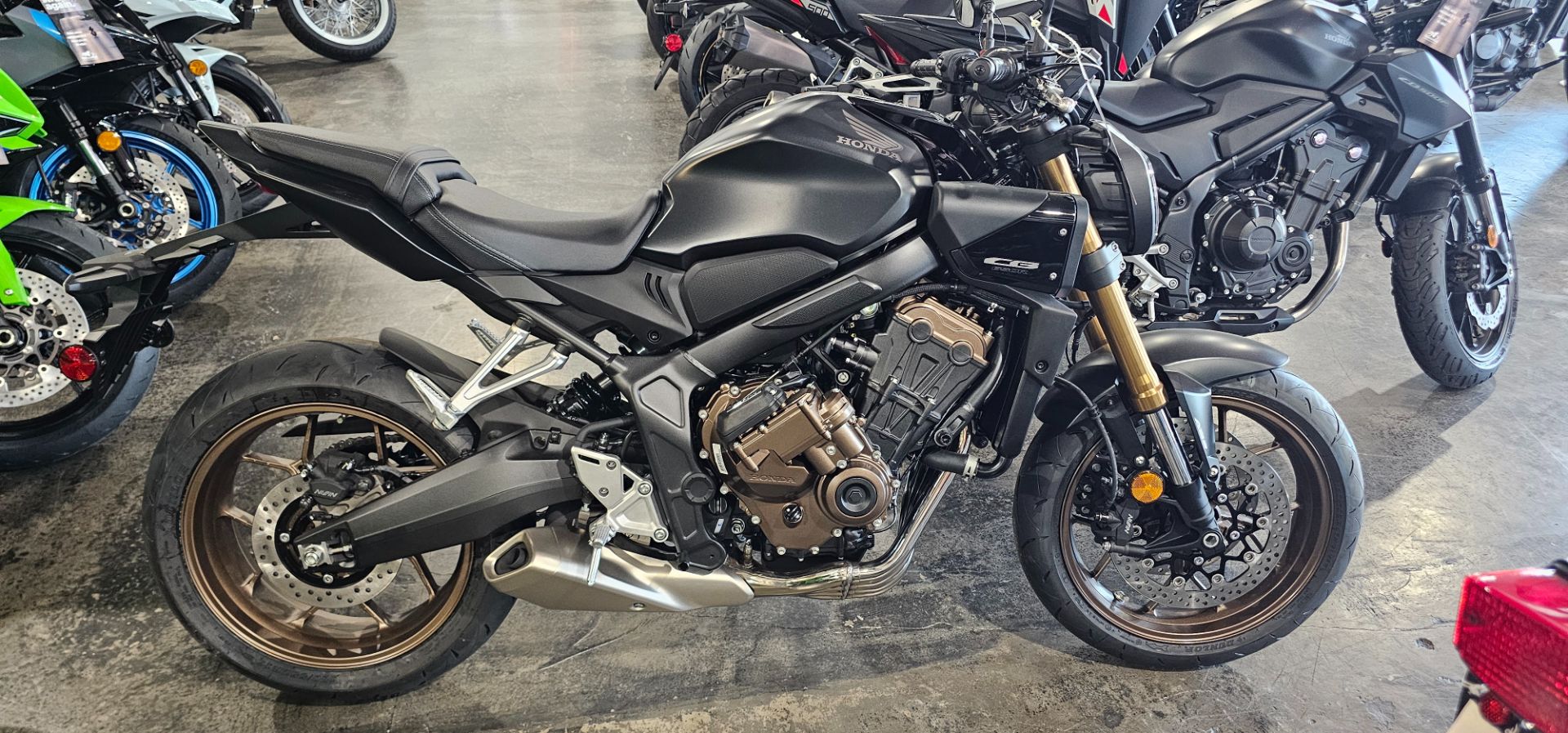 2026 CB650R E-Clutch