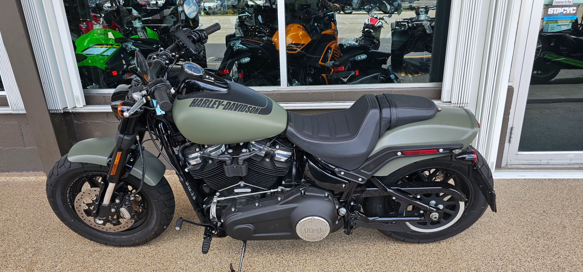 2021 Harley-Davidson Fat Bob® 114 in Fort Pierce, Florida - Photo 2